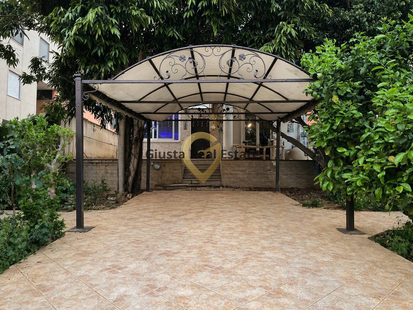 Villa singola in vendita a Brindisi, Zona Sciaia-Materdomini