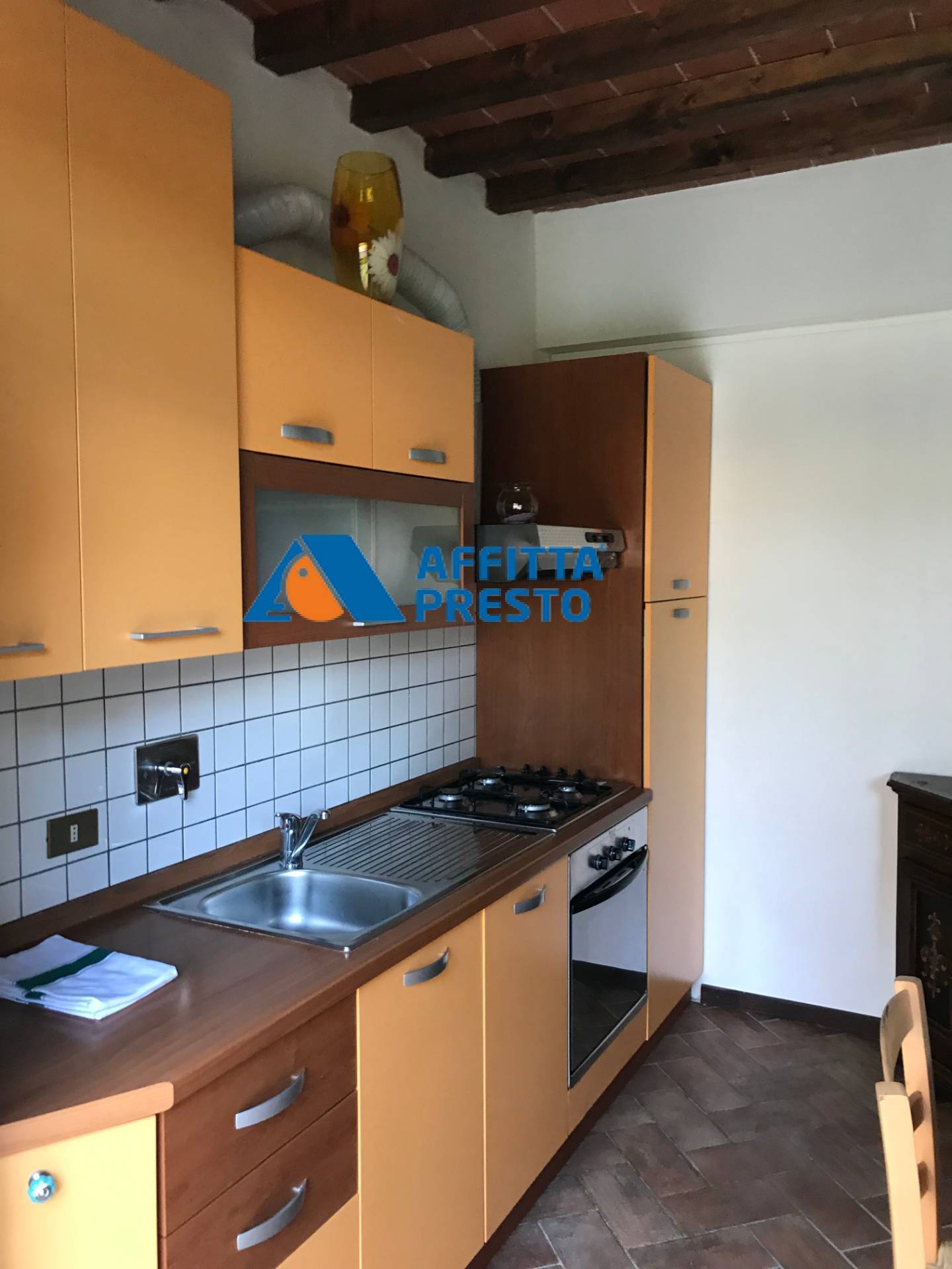 Appartamento in affitto a Montaione