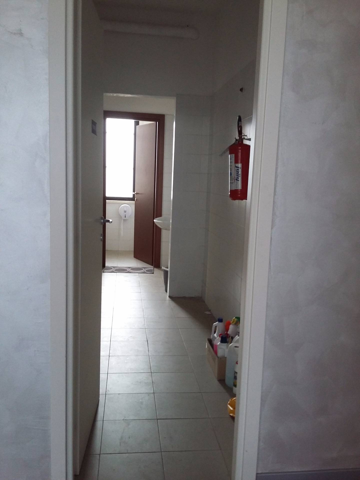 Fondo Commerciale in affitto a Montaione, Mura