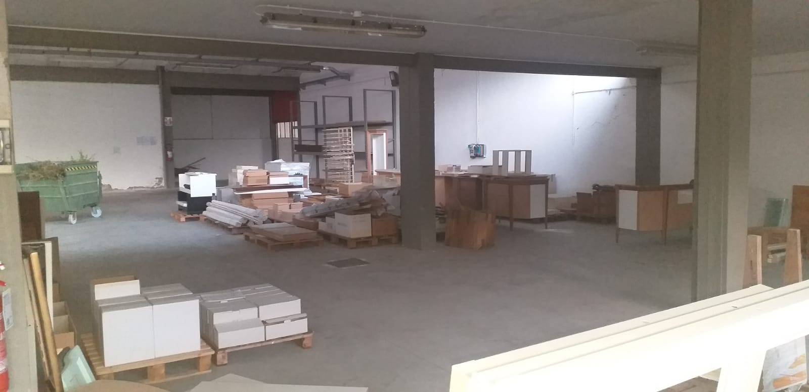 Fondo Artigianale in affitto a Certaldo