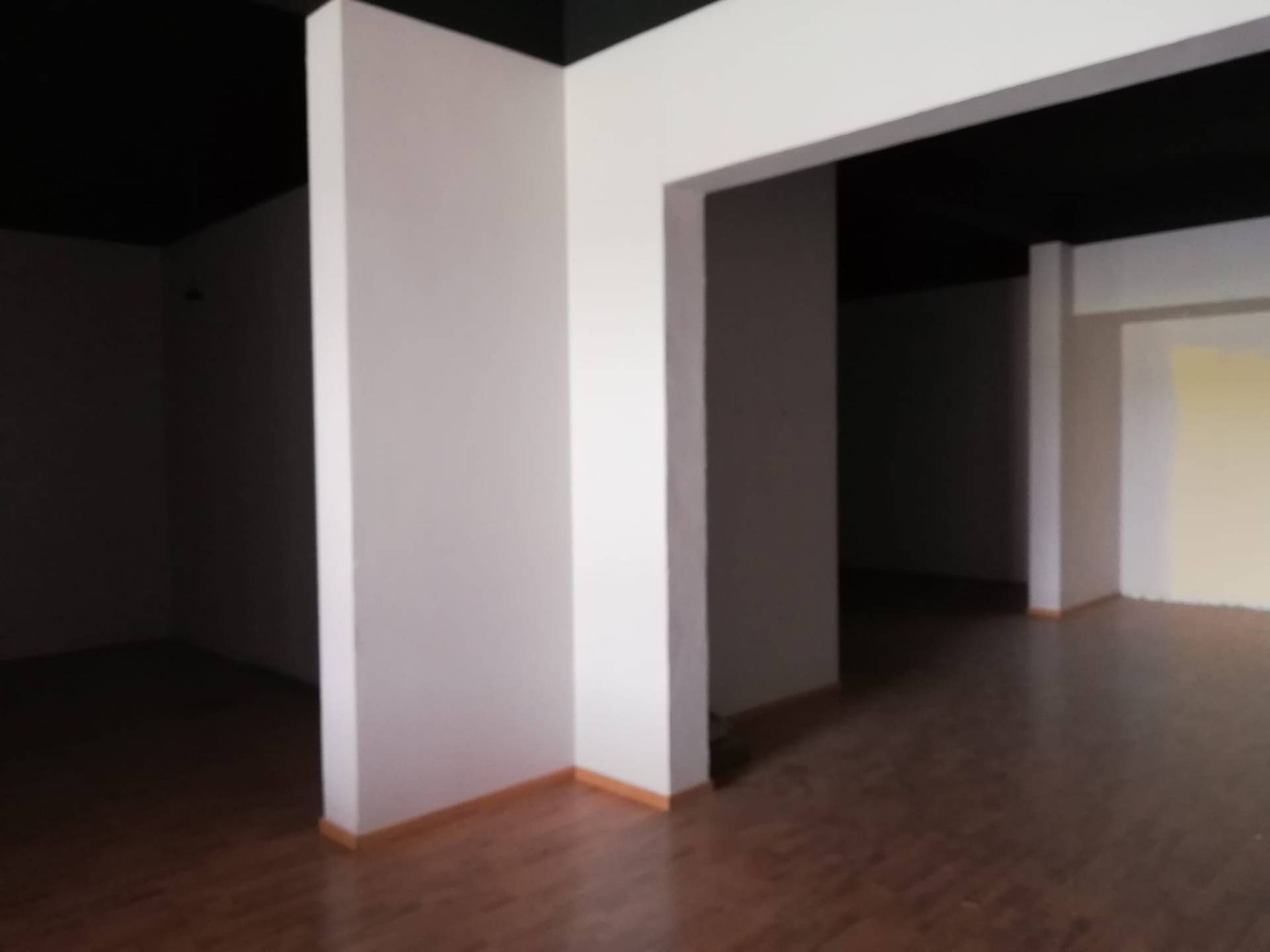 Fondo Commerciale in affitto a Castelfiorentino