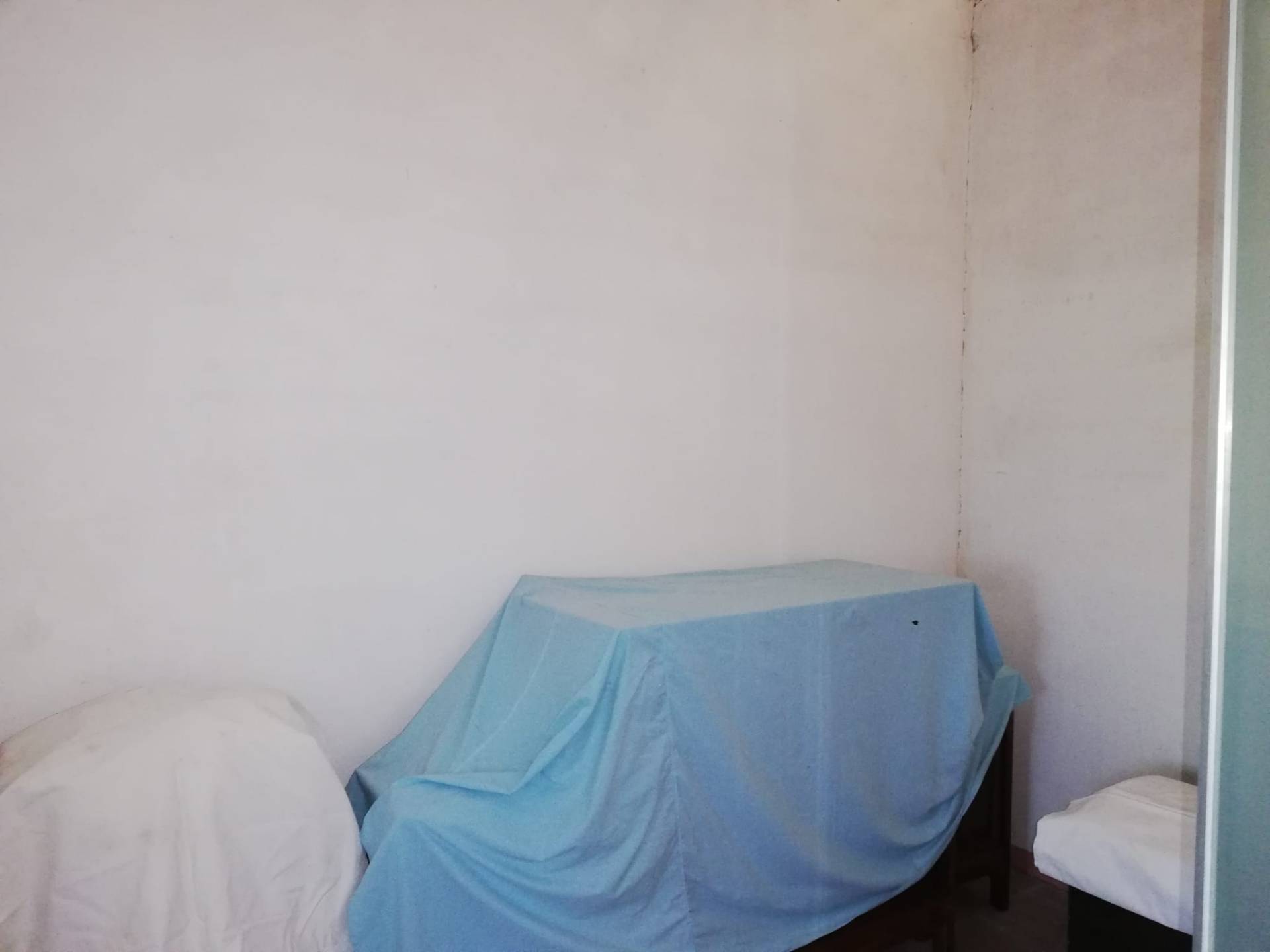 Fondo Artigianale in affitto a Certaldo