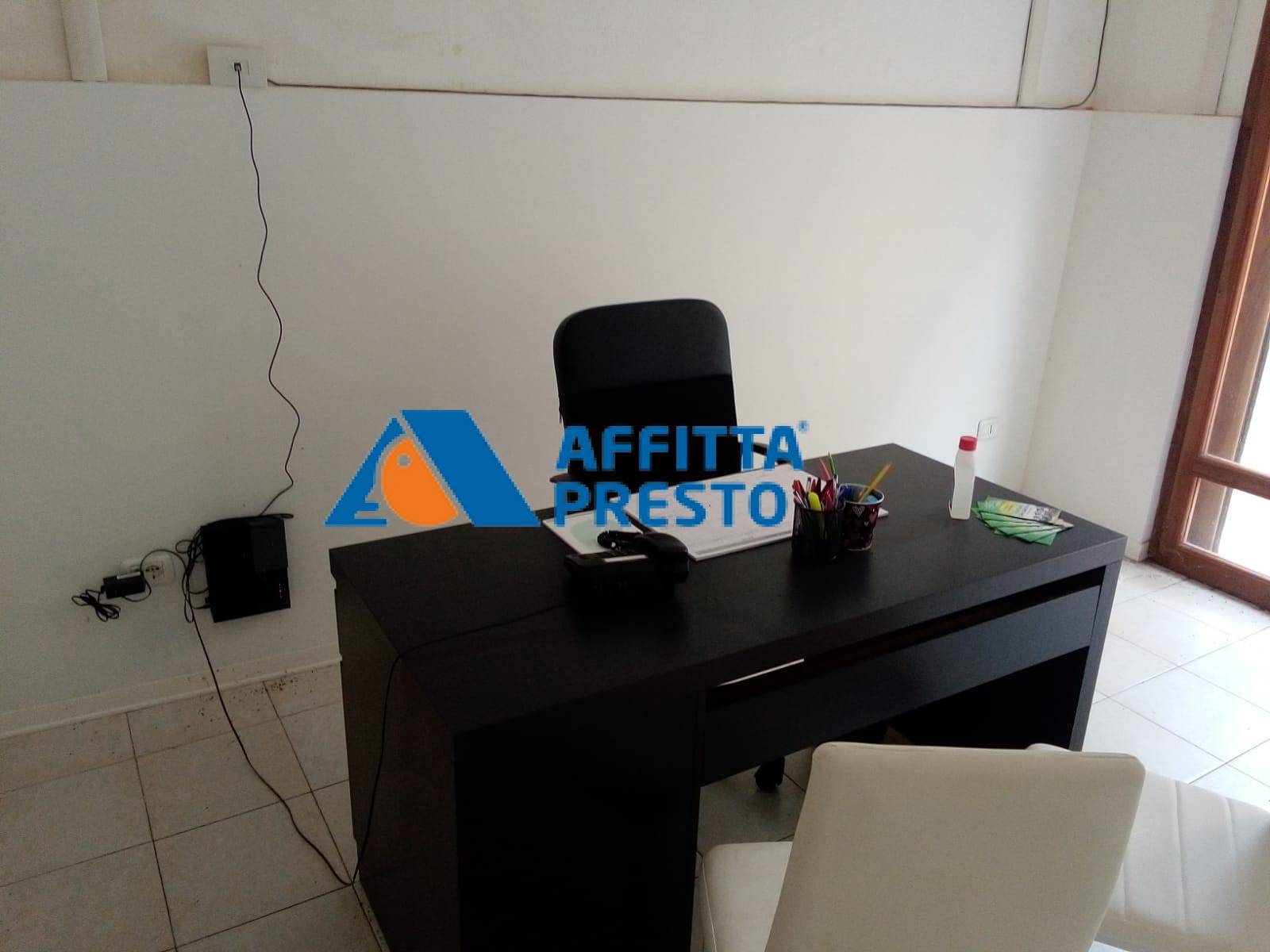 Fondo Commerciale in affitto a Castelfiorentino