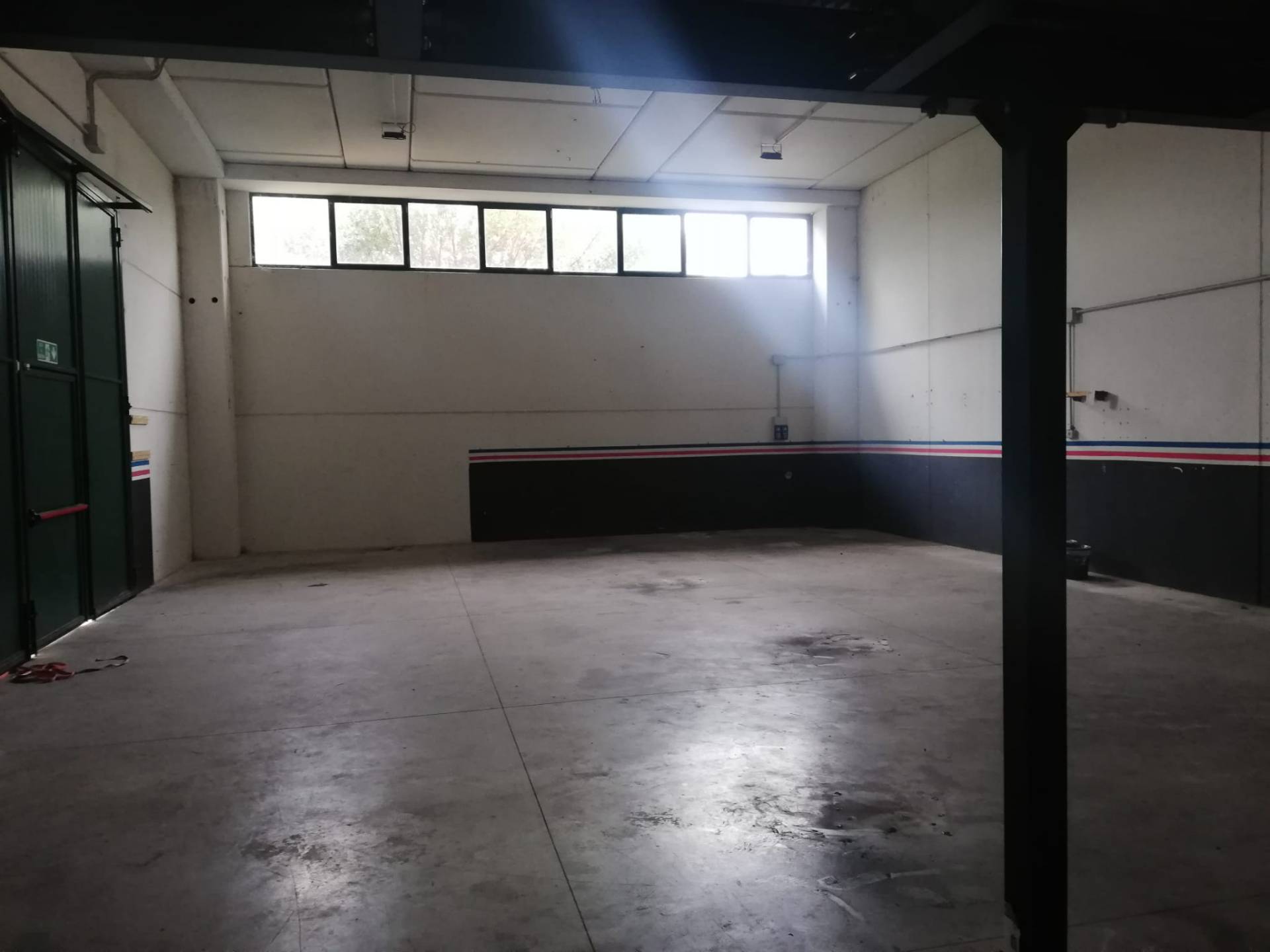 Fondo Artigianale in affitto a Certaldo