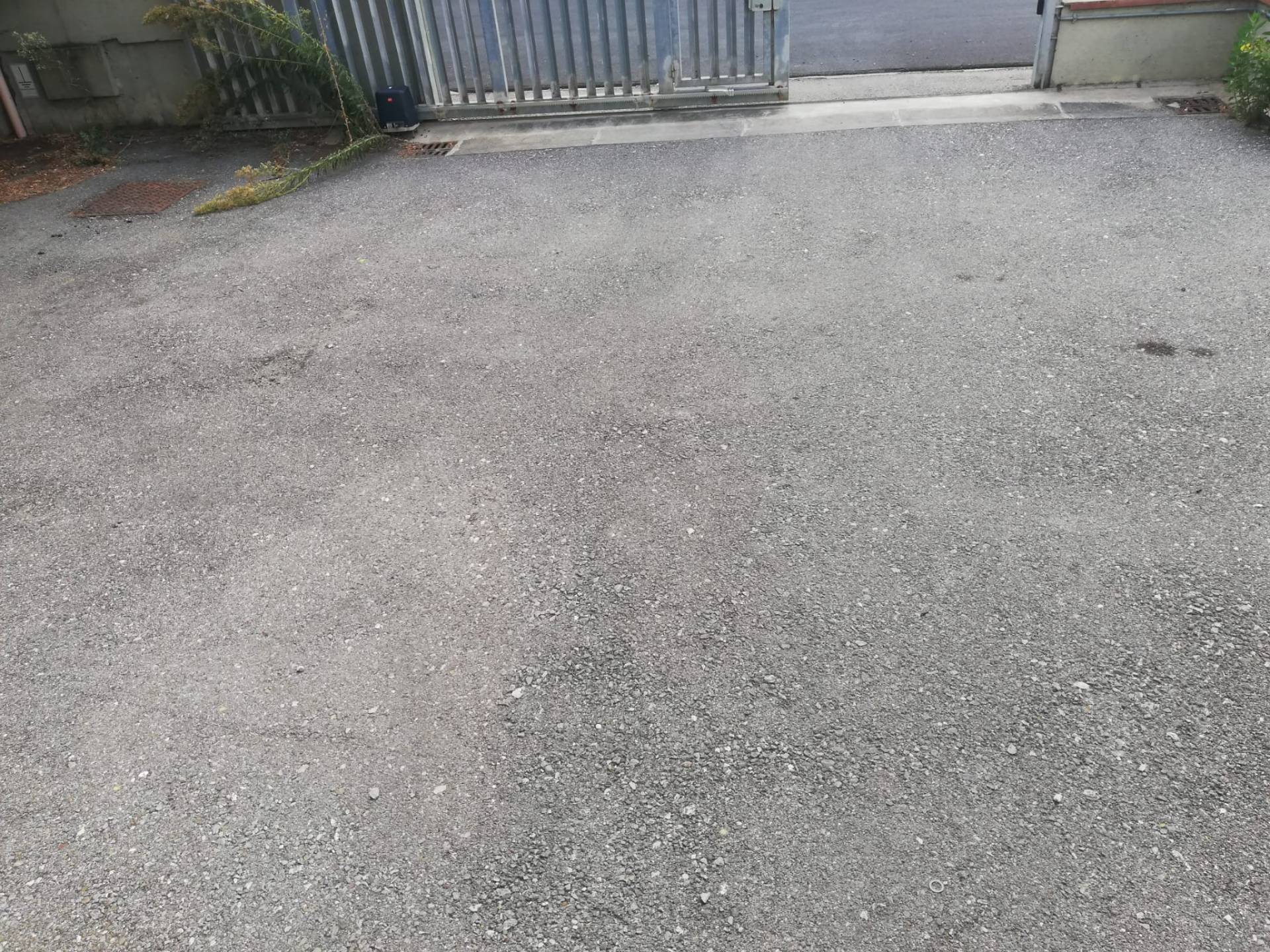 Fondo Artigianale in affitto a Certaldo