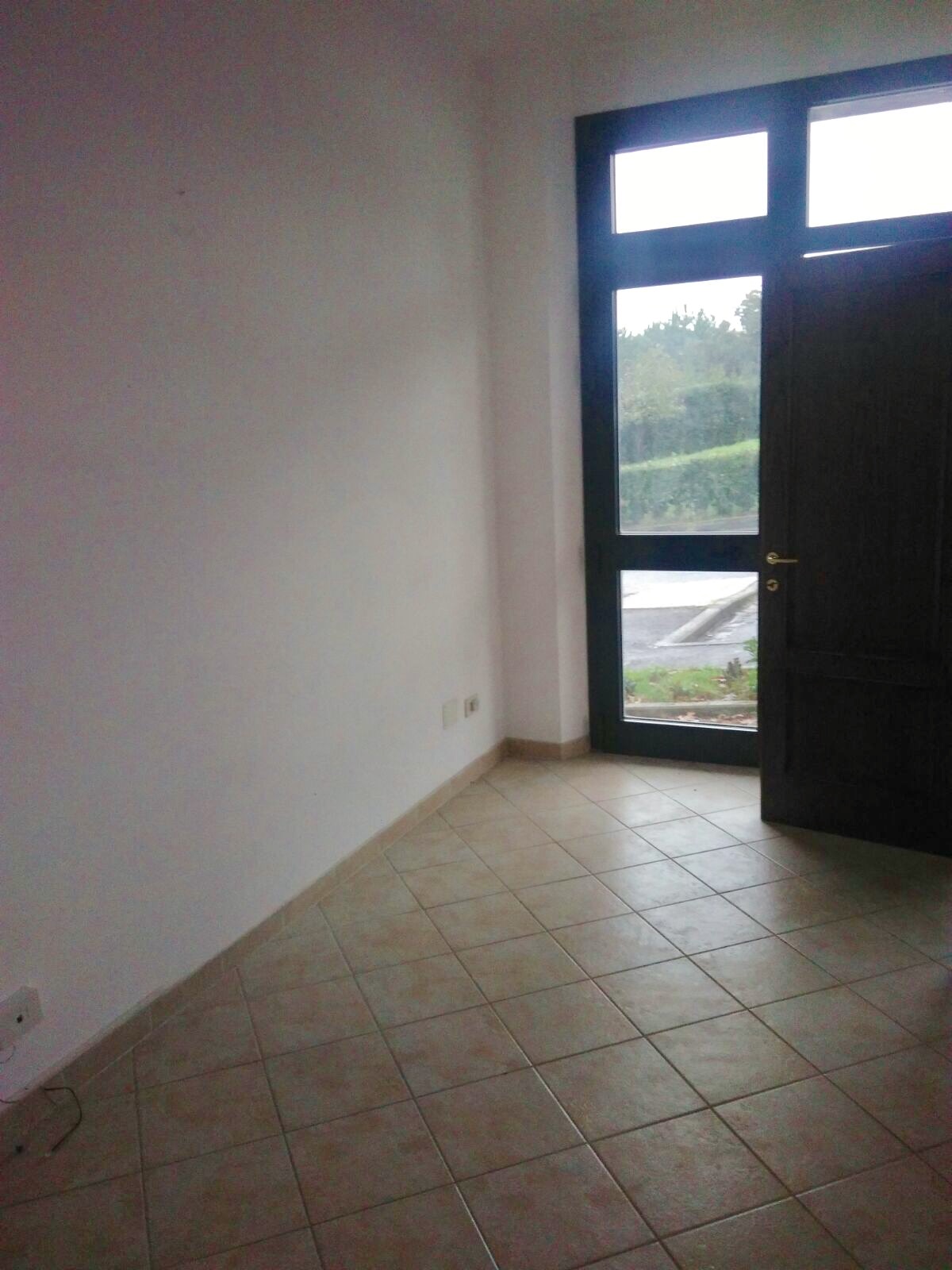 Fondo Commerciale in affitto a Montaione