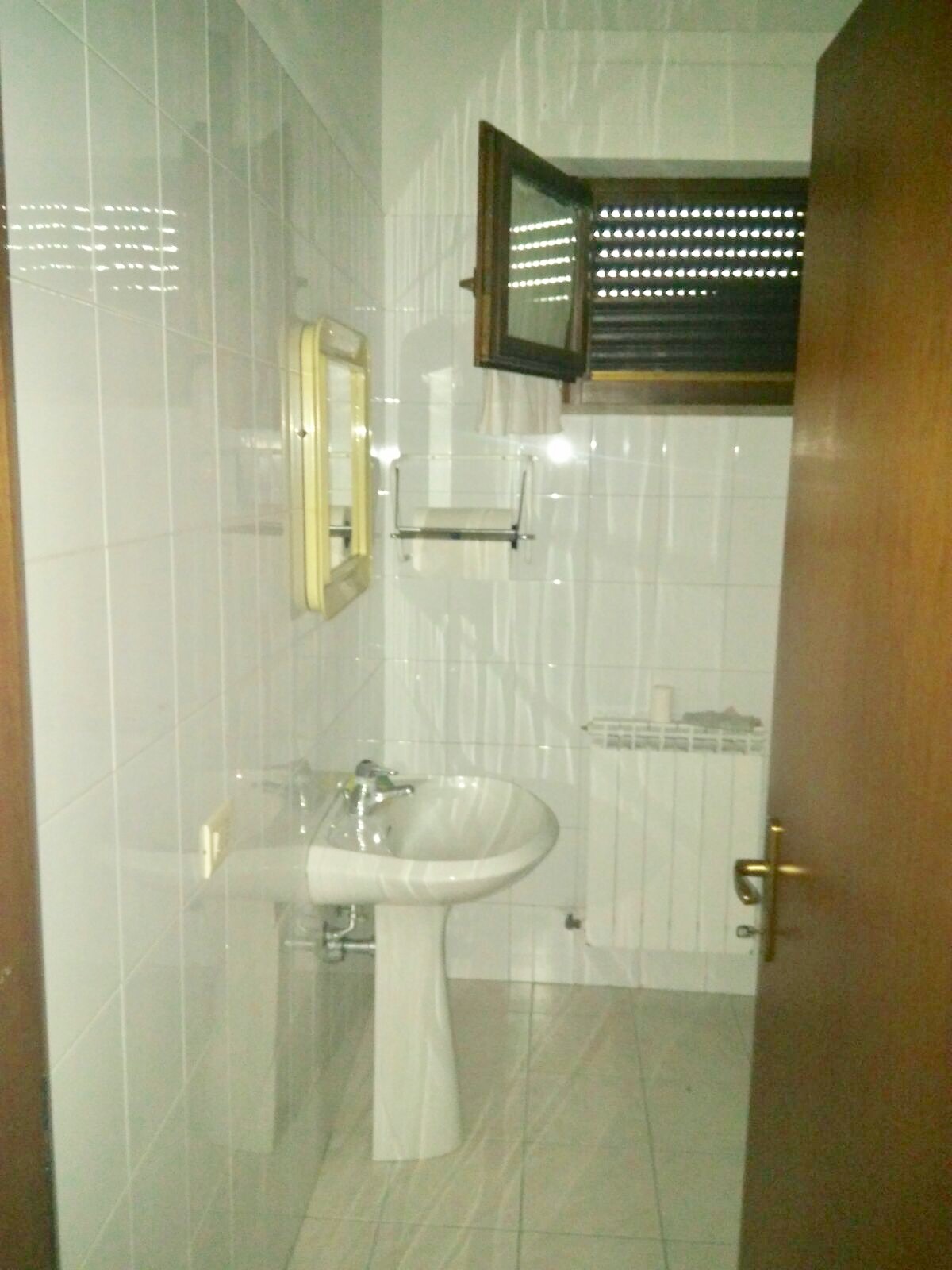 Fondo Artigianale in affitto a Montaione