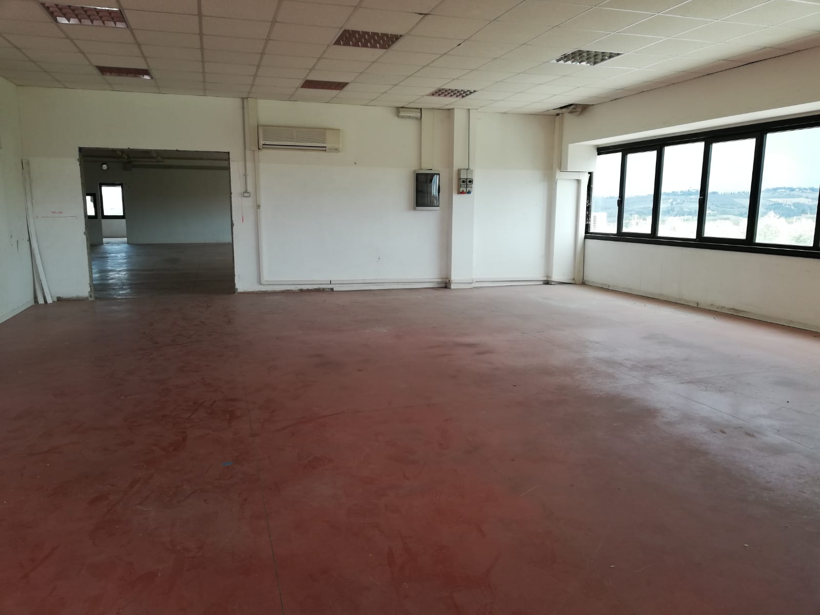 Fondo Artigianale in affitto a Montespertoli