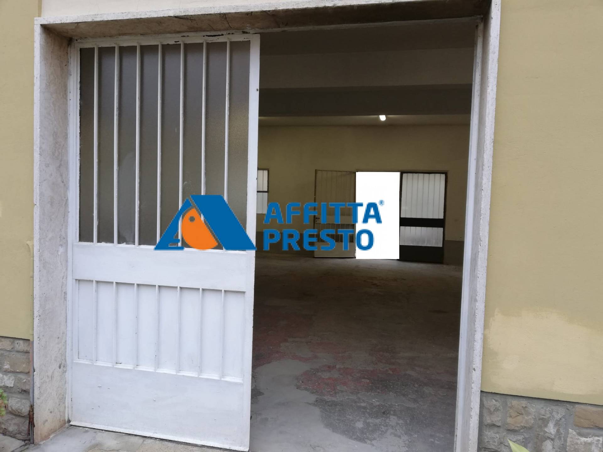 Fondo Artigianale in affitto a Certaldo