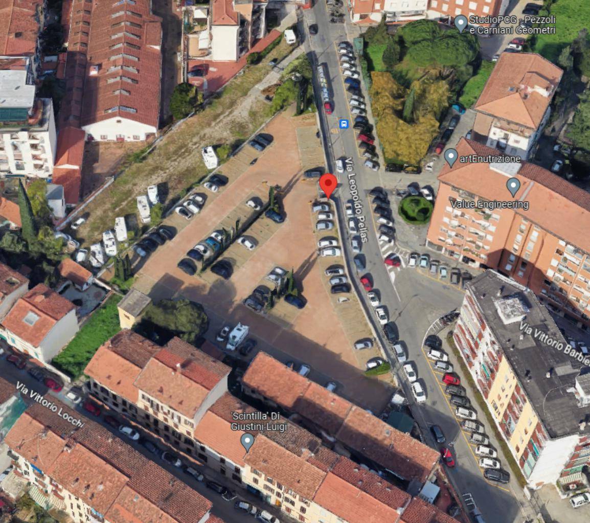 Posto auto scoperto in vendita a Firenze, Careggi