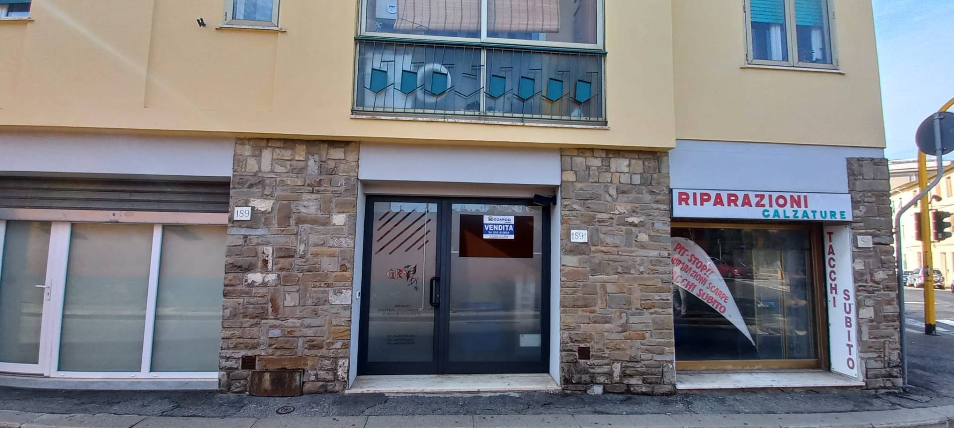 Locale commerciale in vendita a Firenze