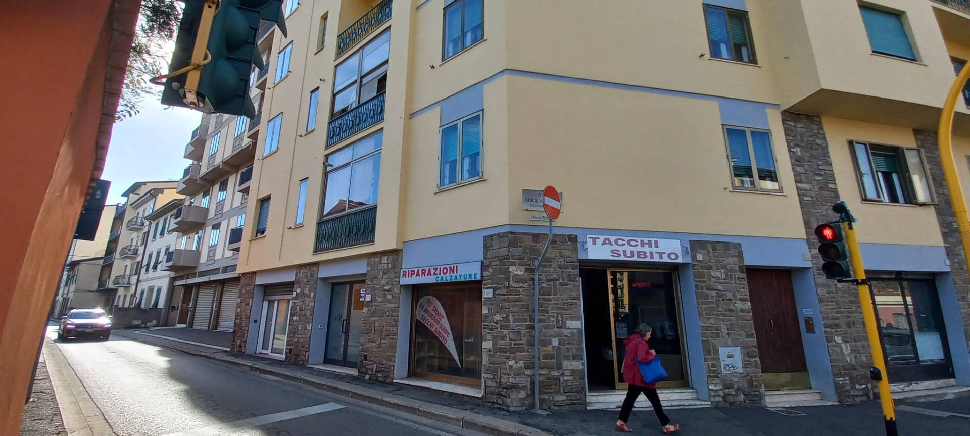 Locale commerciale in vendita a Firenze