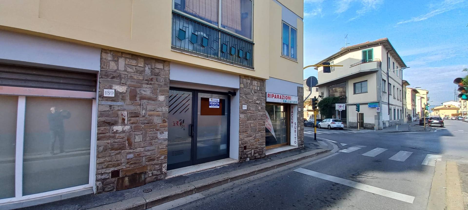 Locale commerciale in vendita a Firenze