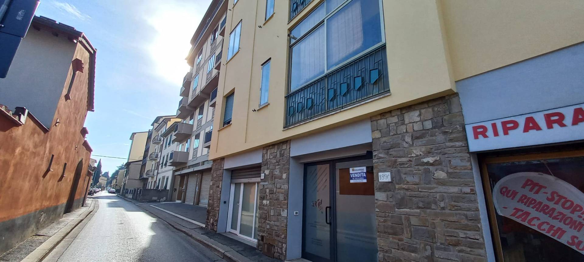 Locale commerciale in vendita a Firenze