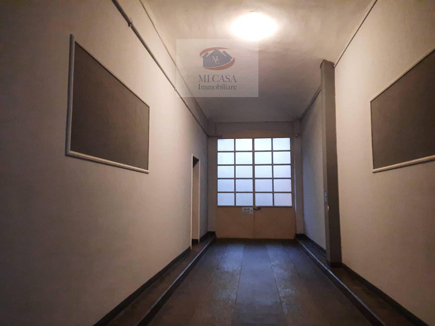 Trilocale arredato in affitto a Torino