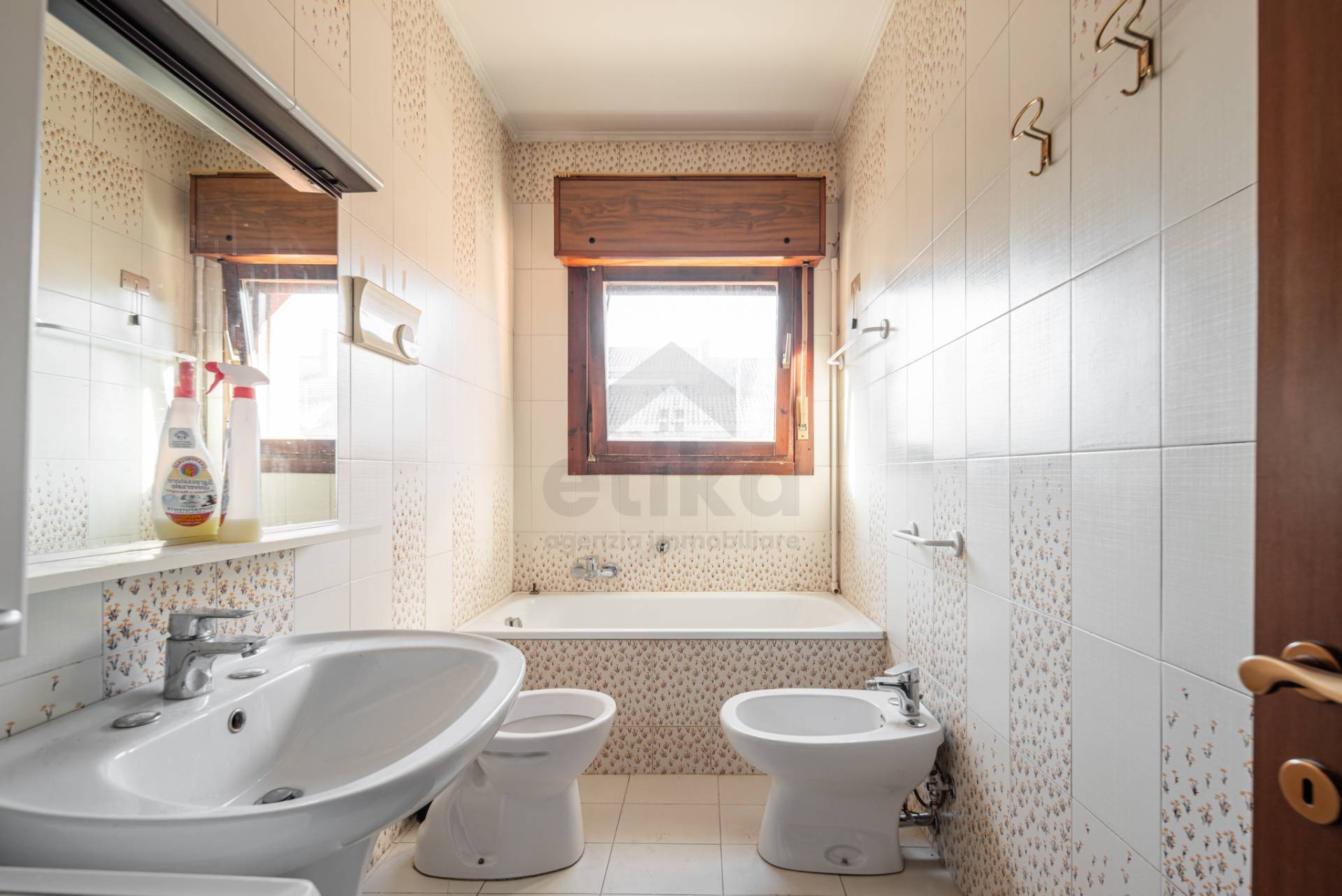 Appartamento in vendita a Paese