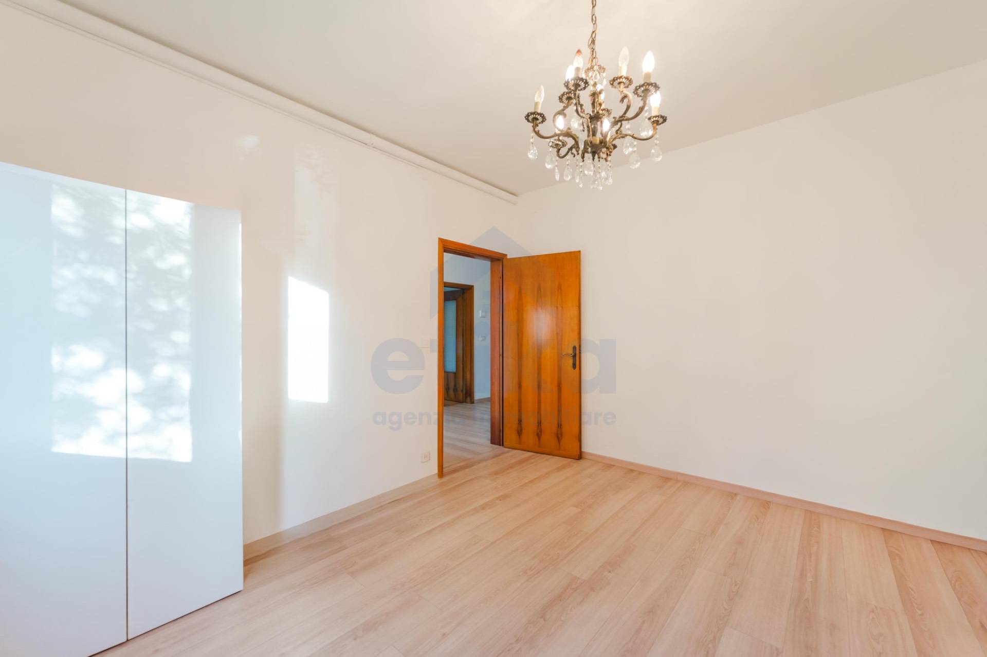 Villetta bifamiliare in vendita a Paese