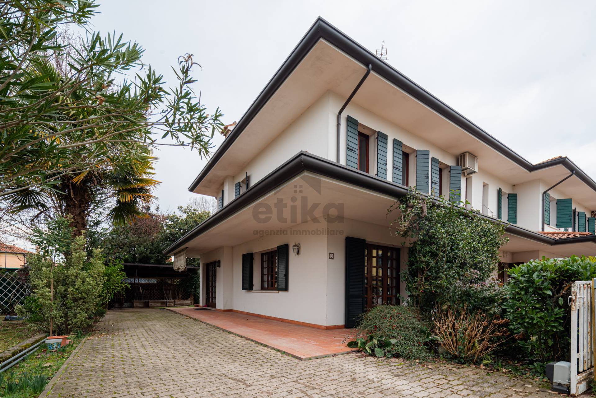 Villetta bifamiliare in vendita a Treviso, S. Maria del Rovere