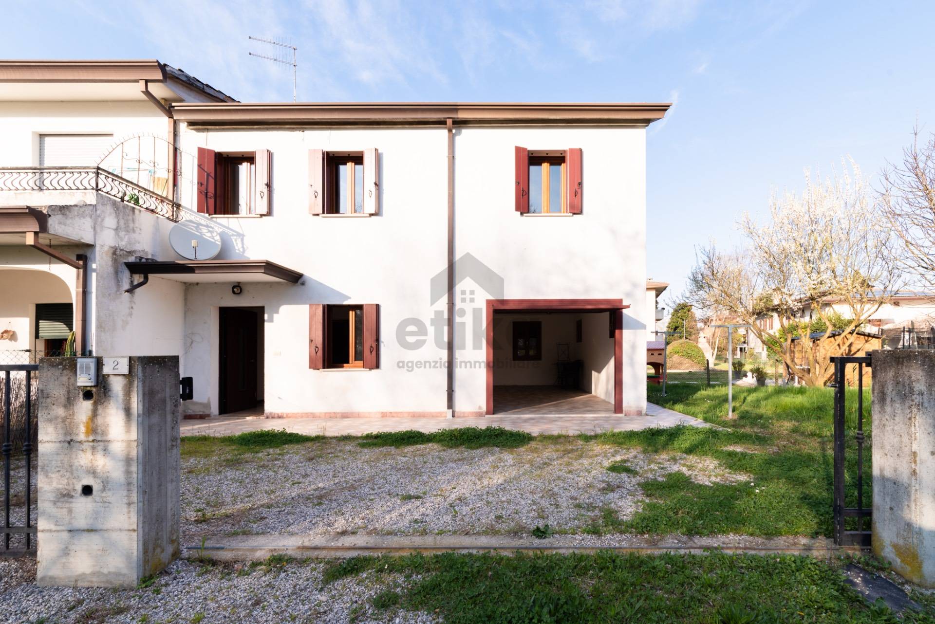 Villetta bifamiliare in vendita a Noventa di Piave, C Memo