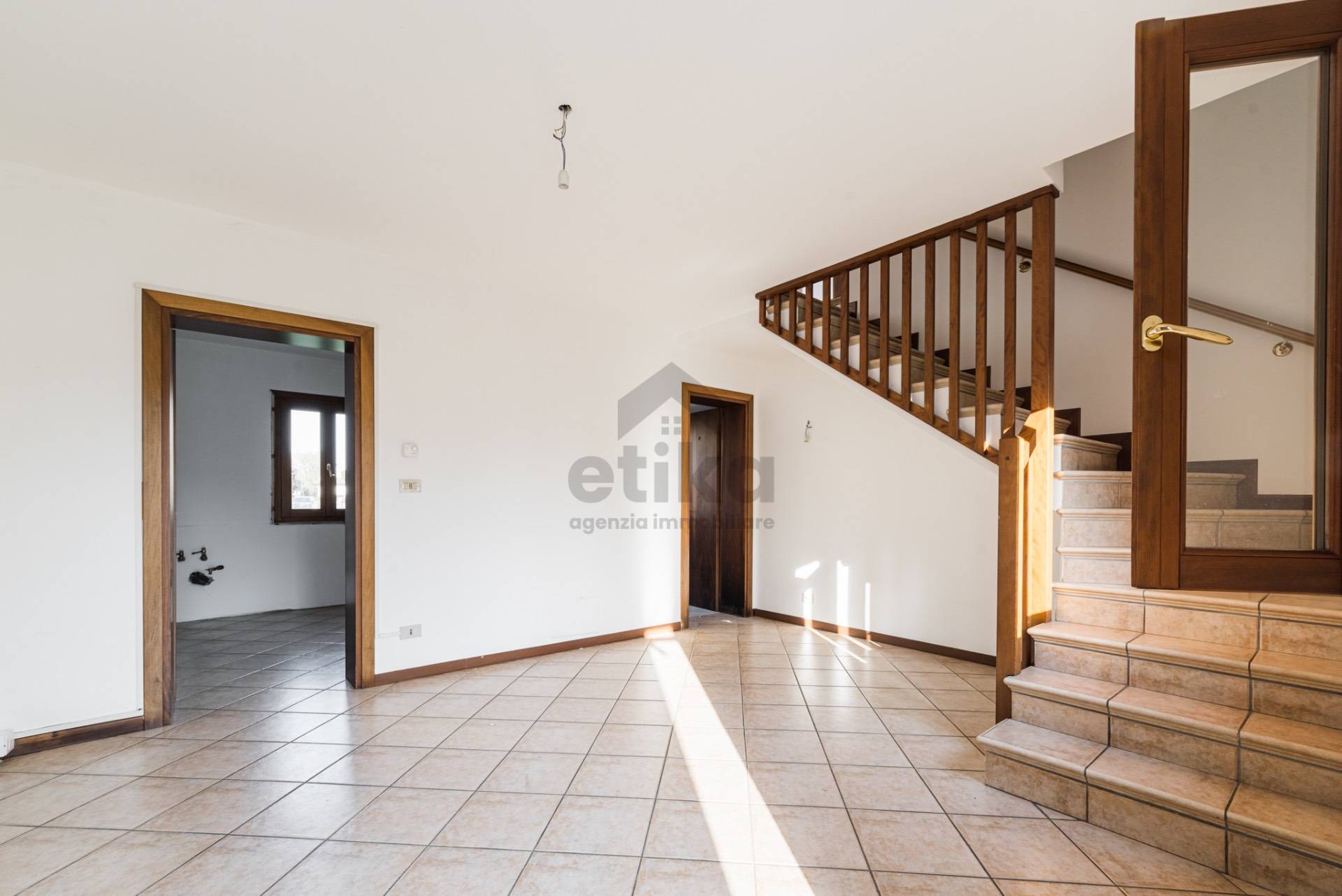 Villetta bifamiliare in vendita a Noventa di Piave, C Memo