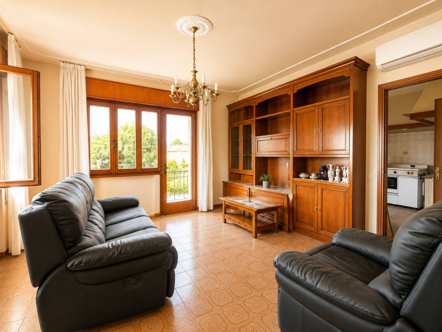 Villa in vendita a Pieve di Soligo, Solighetto