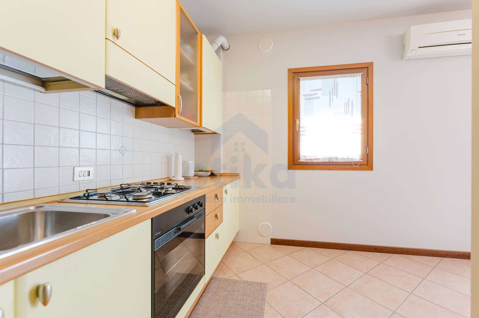 Appartamento in vendita a Ponzano Veneto, Paderno (capoluogo)
