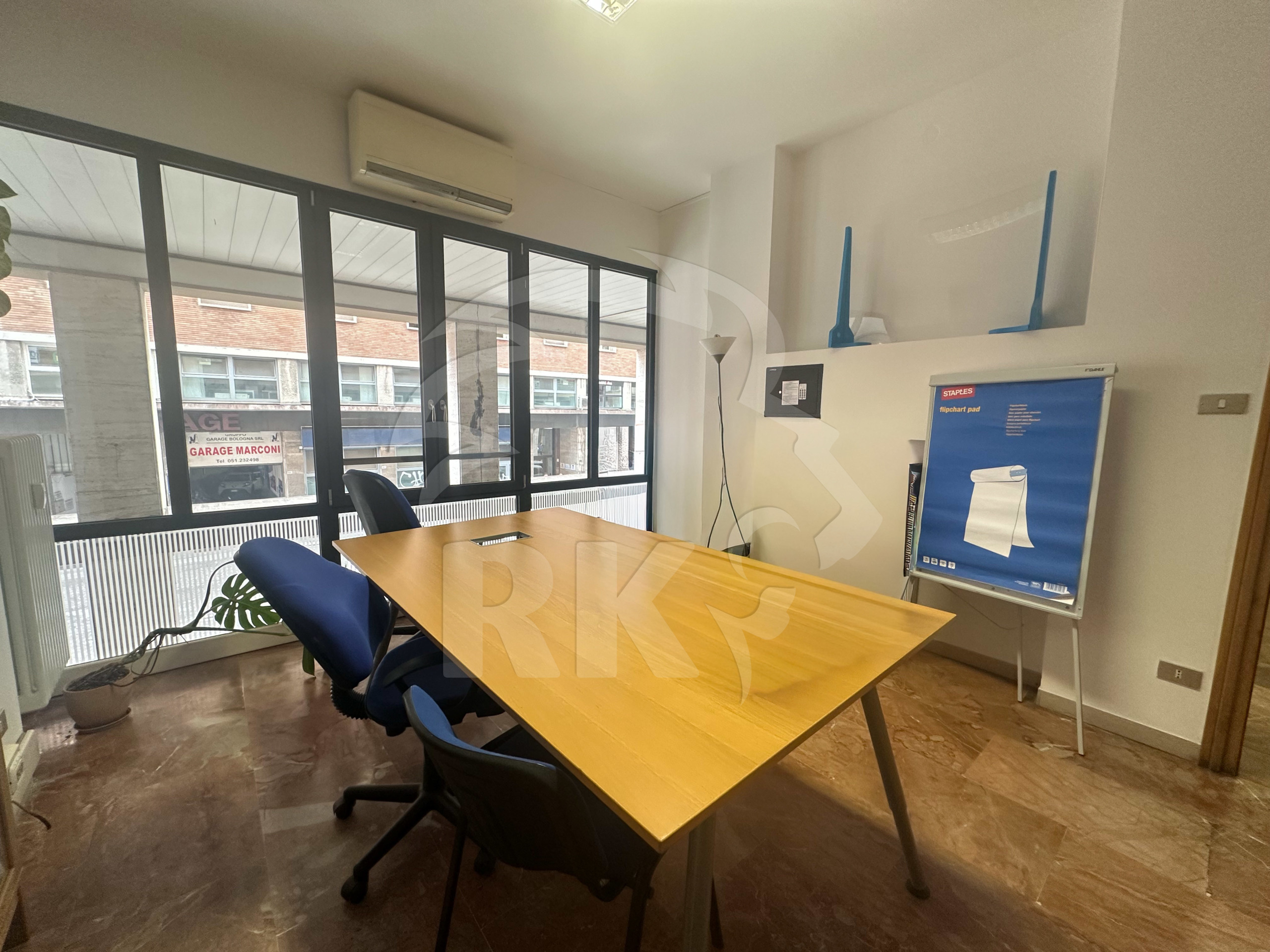 Ufficio in affitto in via marconi 45, Bologna