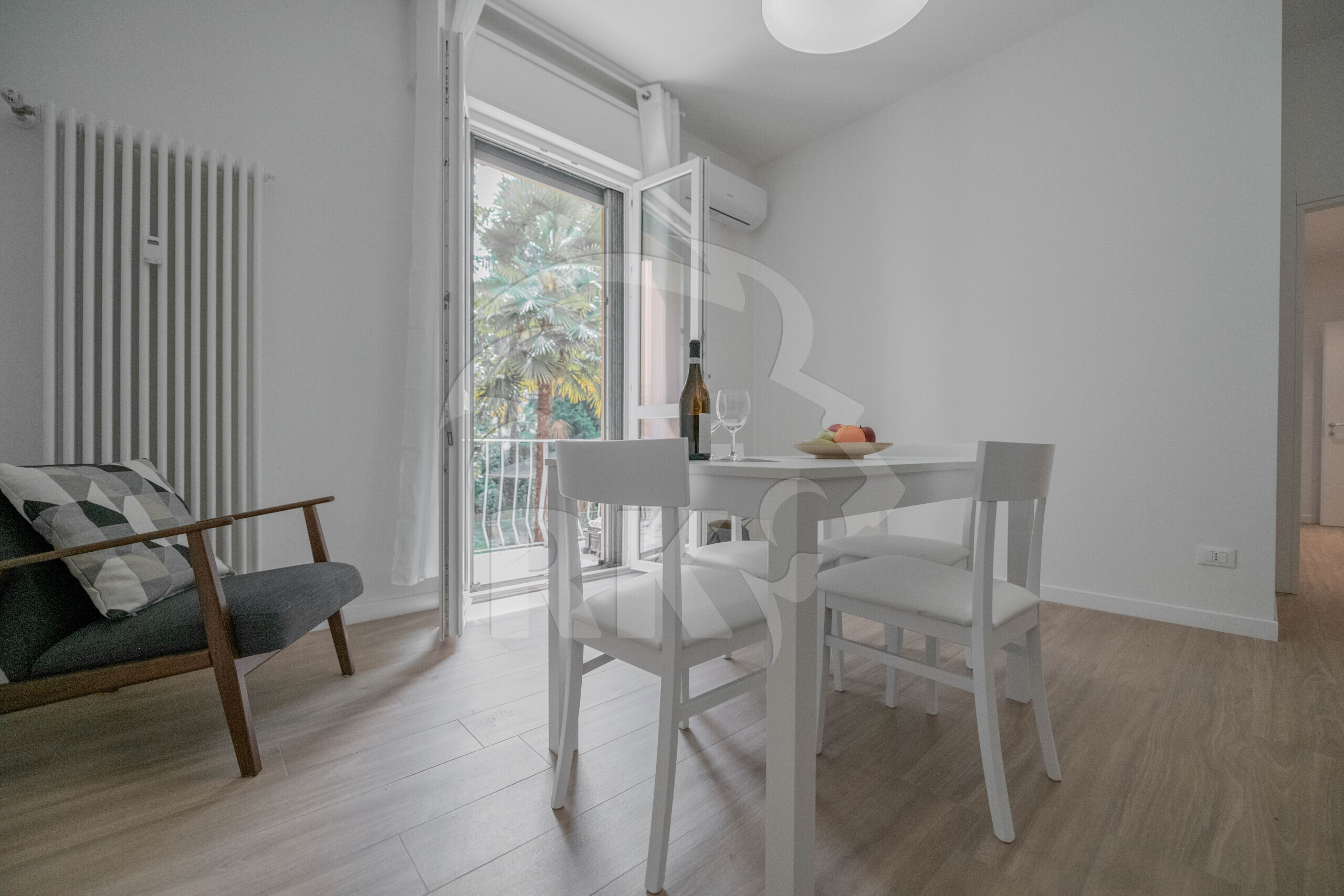 Quadrilocale con giardino in via pietro mengoli 31, Bologna