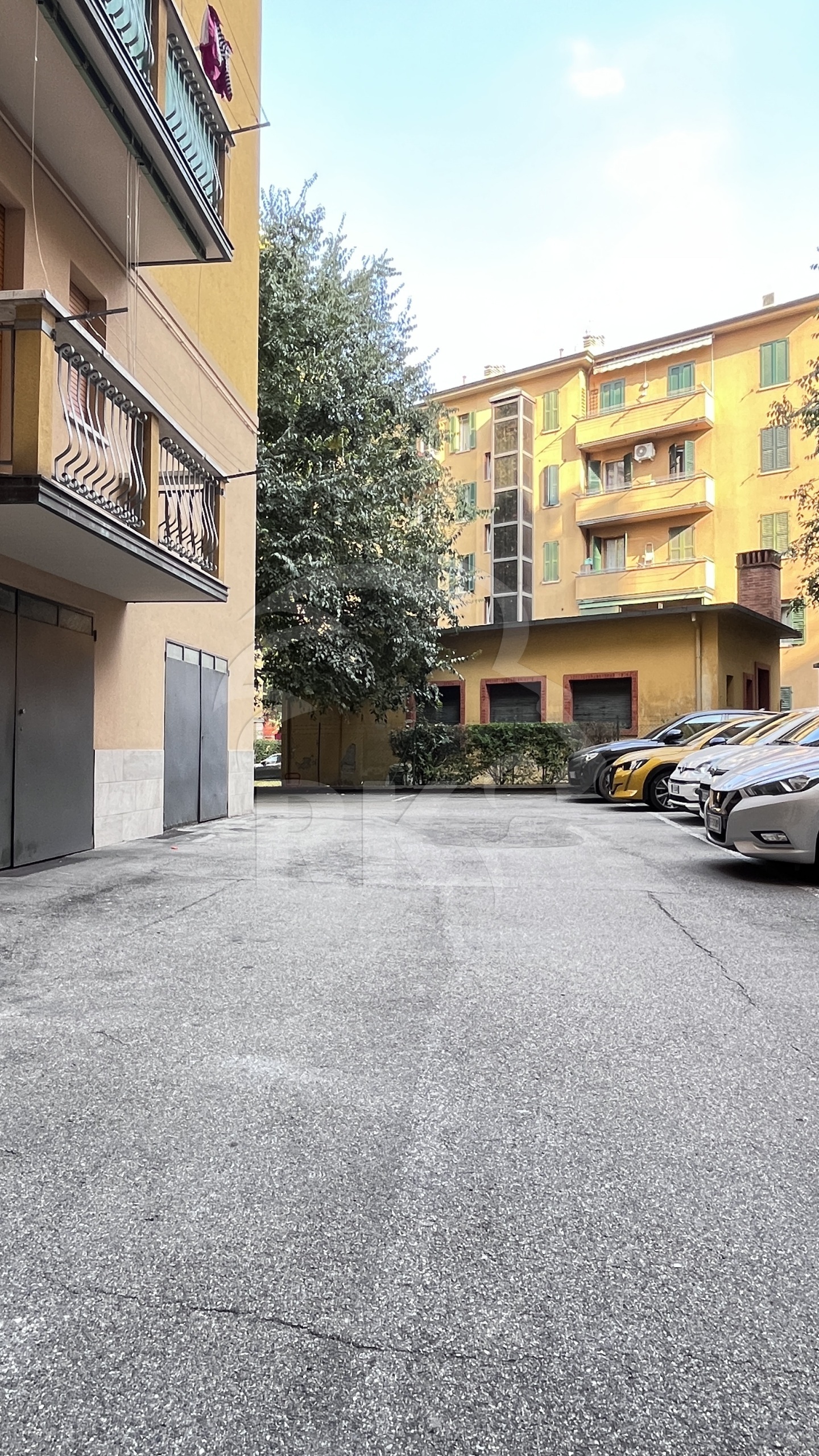 Box/Garage 14mq in vendita, Bologna costa saragozza