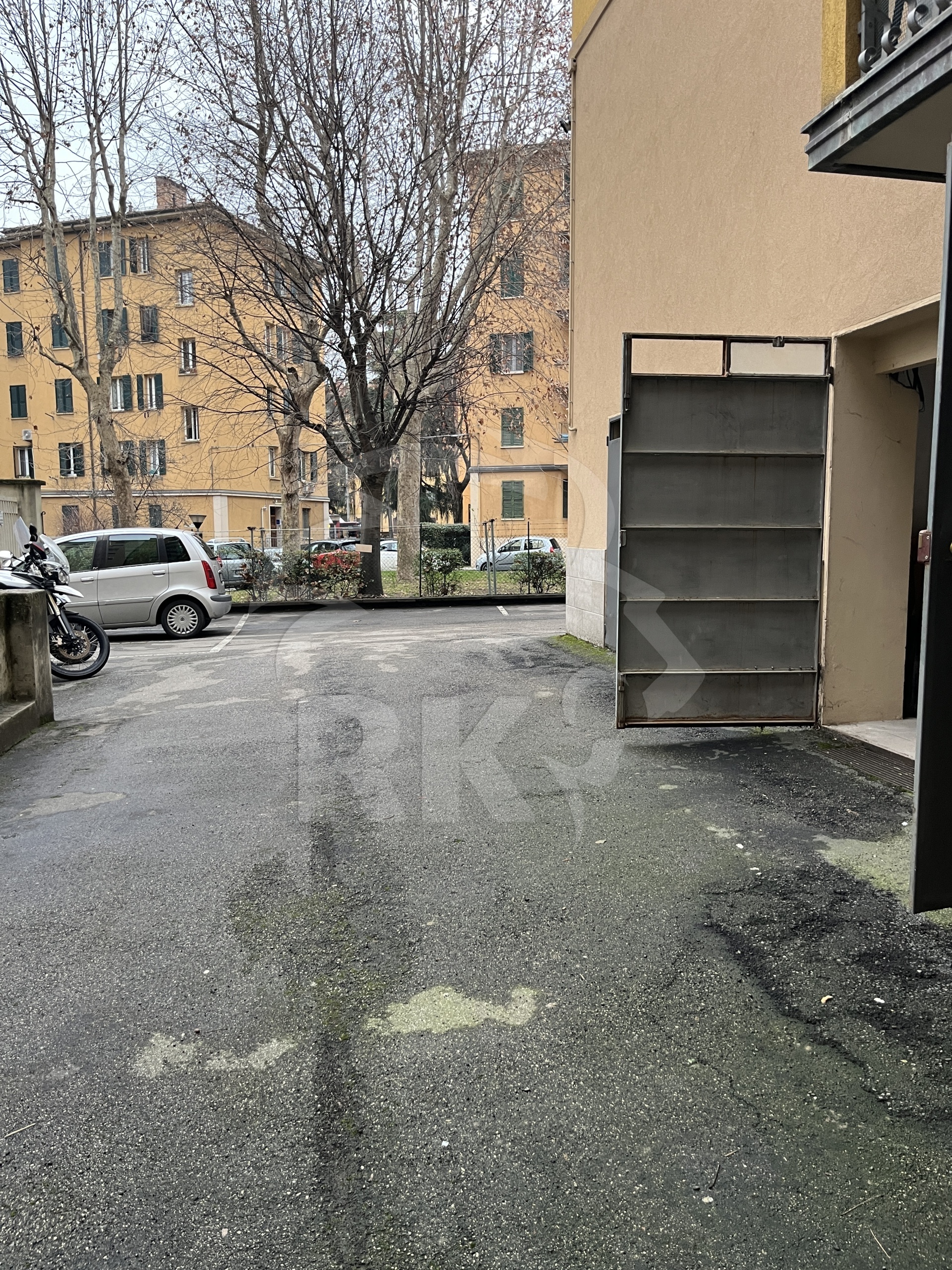 Box/Garage 14mq in vendita, Bologna costa saragozza