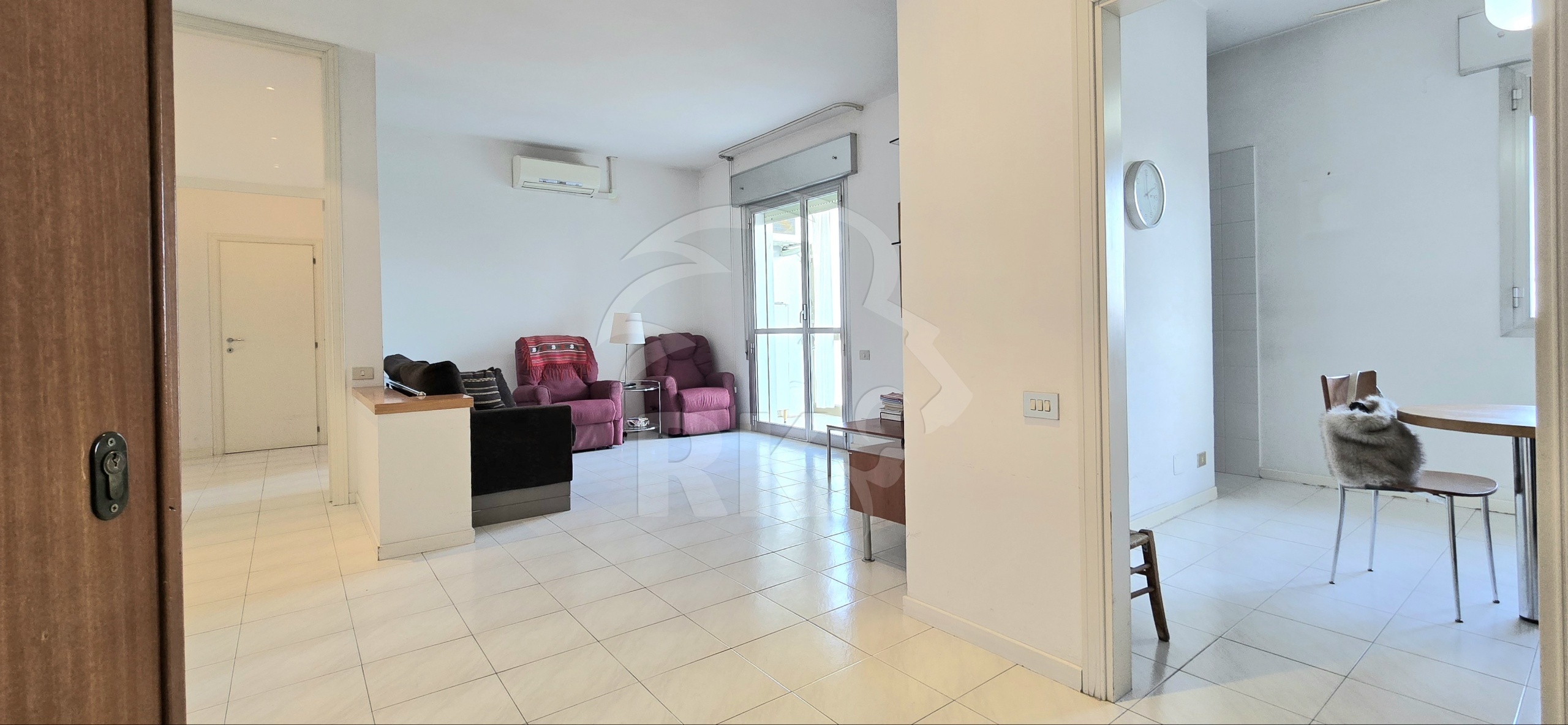 Appartamento con box in via cellini 11, Bologna