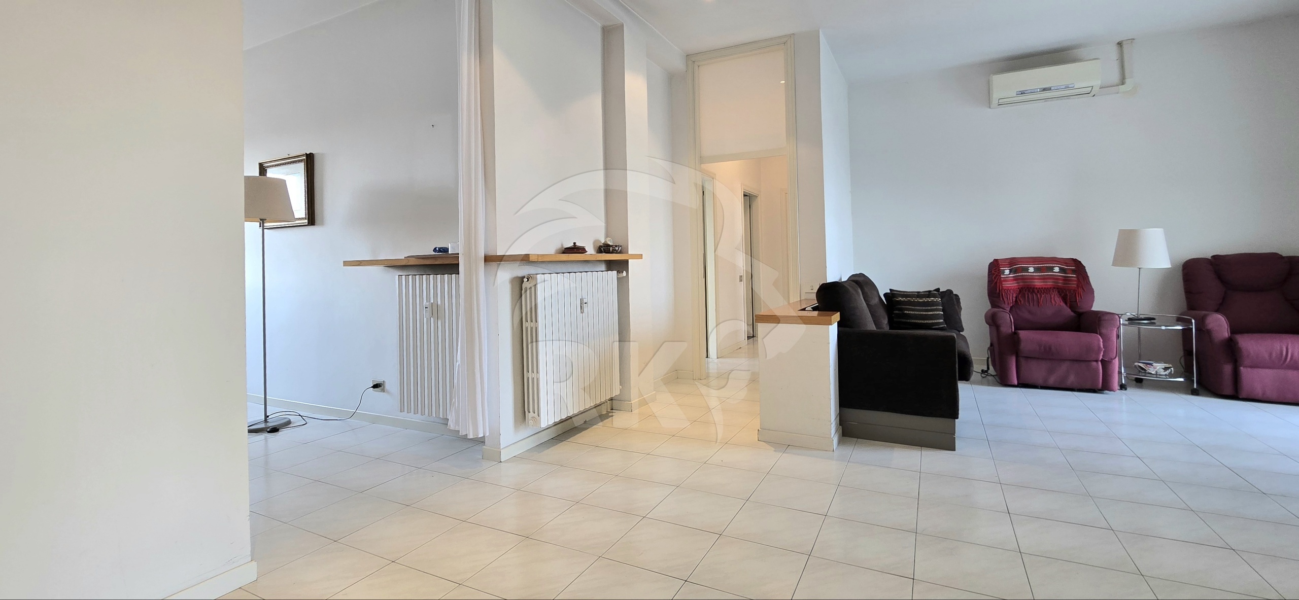 Appartamento con box in via cellini 11, Bologna