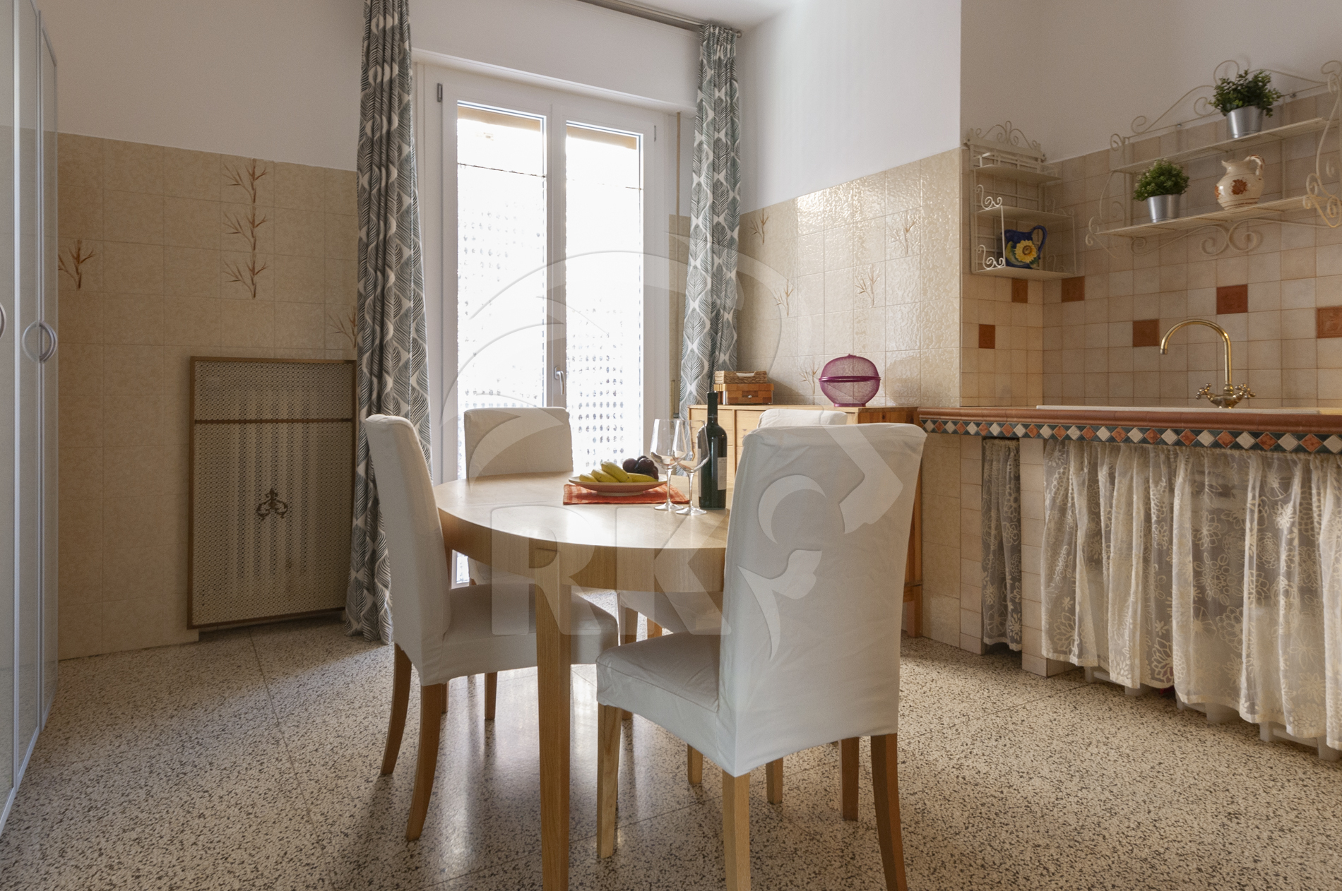 Trilocale in vendita in via san mamolo 153, Bologna