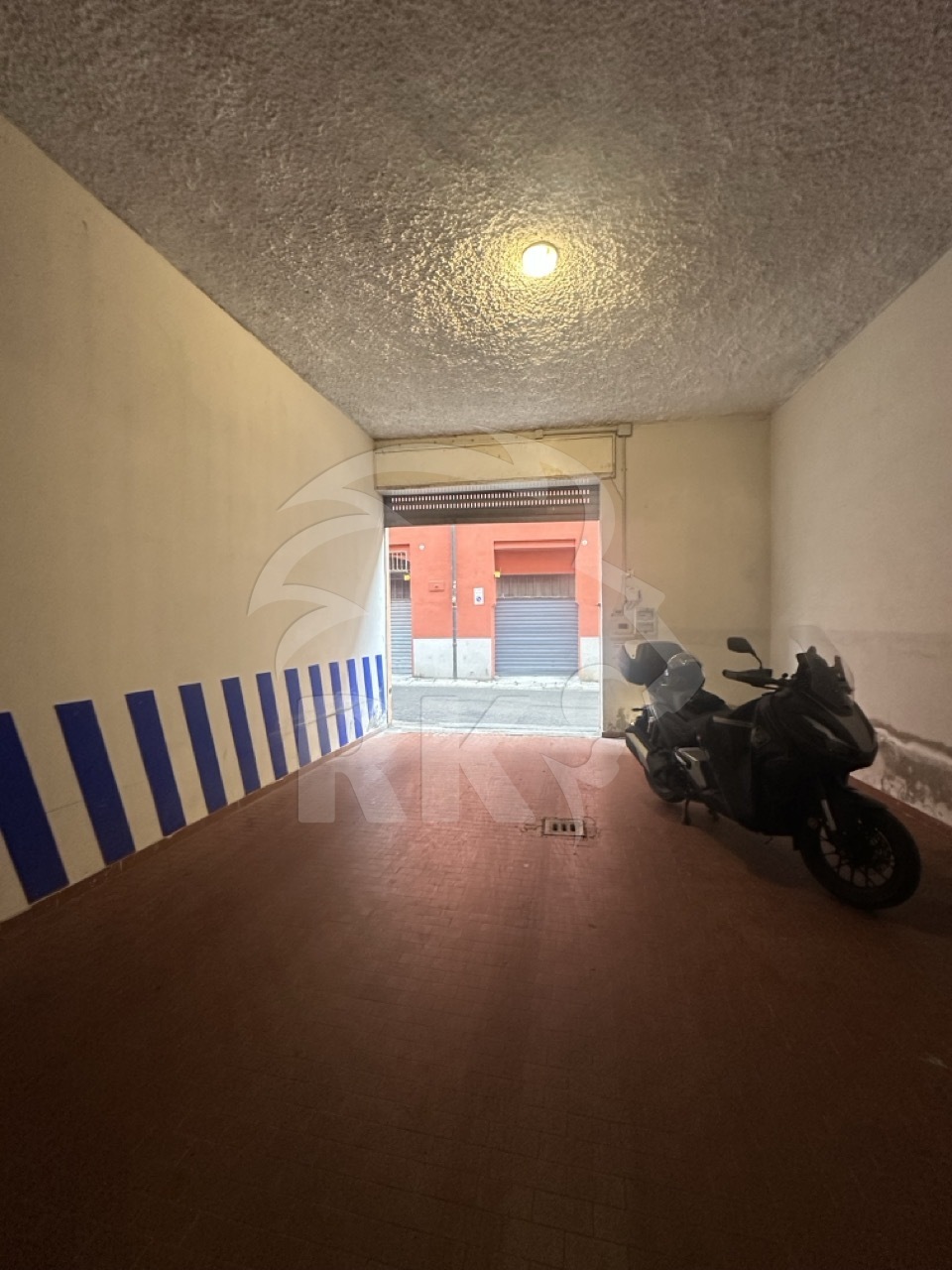 Box/Garage 14mq in affitto in via gerusalemme 4, Bologna