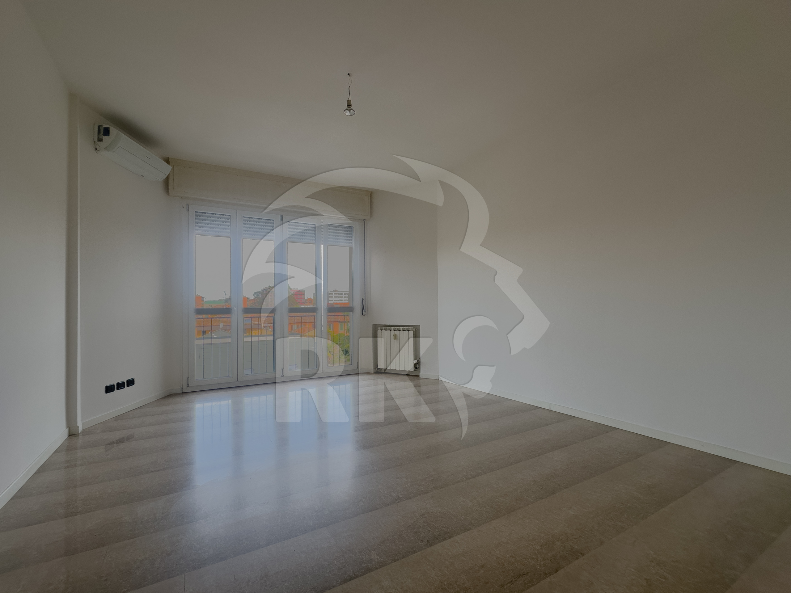 Quadrilocale in vendita in viale sandro pertini 8, Bologna