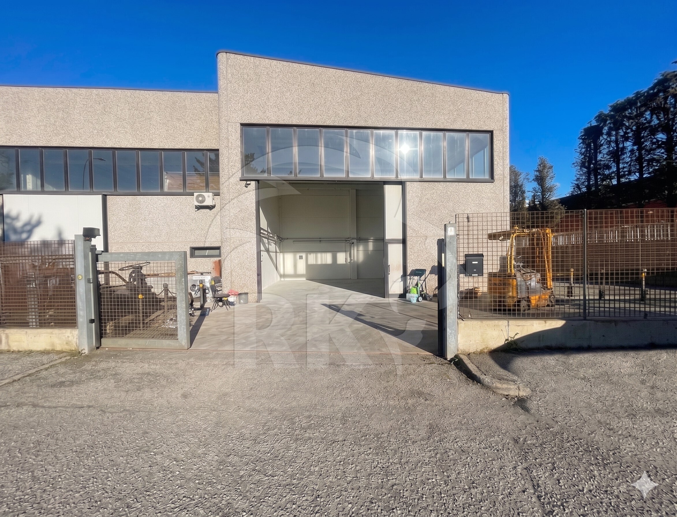 Capannone in affitto in via dell'artigiano 49, Pianoro