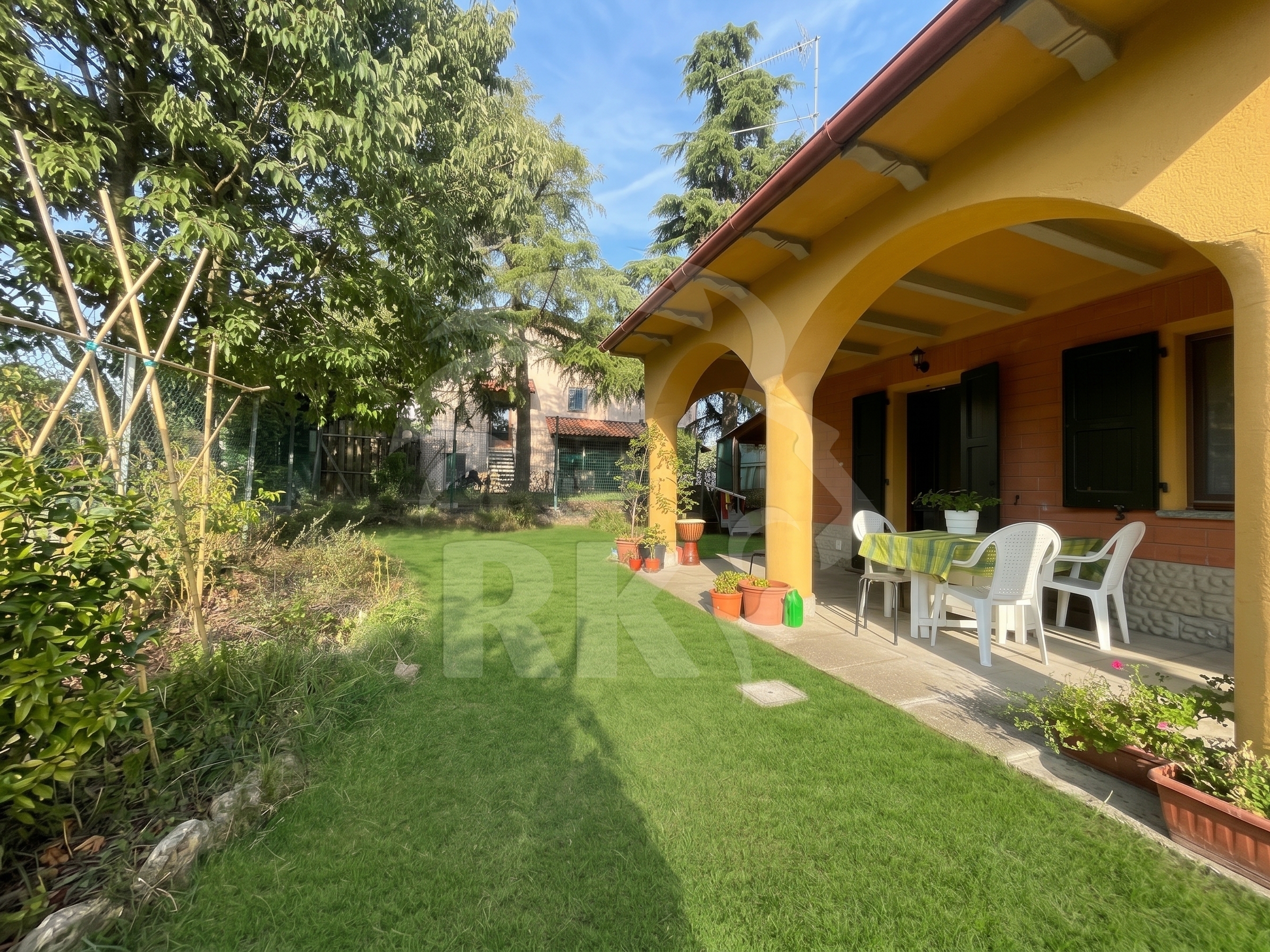 Trilocale con giardino in via di jano 8, Pianoro