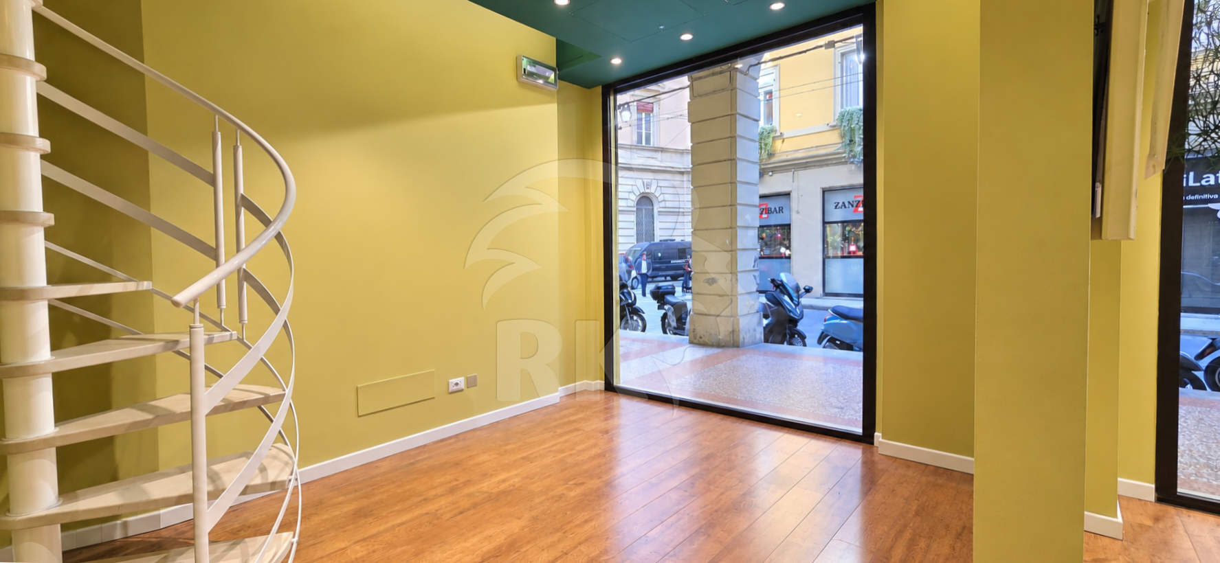 Locale commerciale in affitto in via d� carbonesi 1/e, Bologna