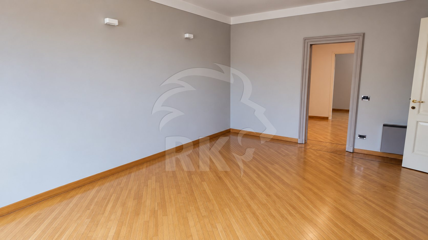 Appartamento con terrazzo in via farini 13, Bologna