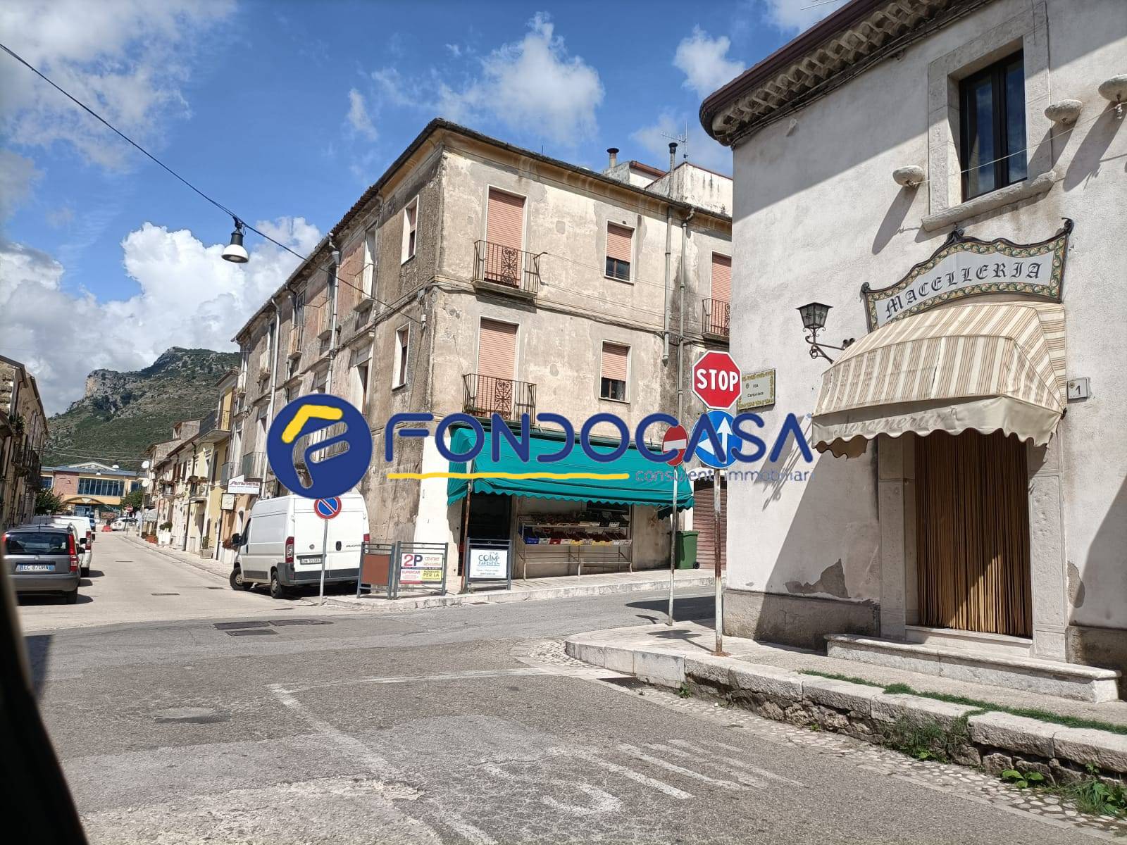 Palazzo intero stabile in vendita a Cerreto Sannita