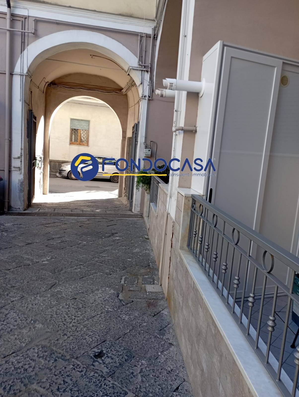 Palazzo intero stabile in vendita a Villaricca