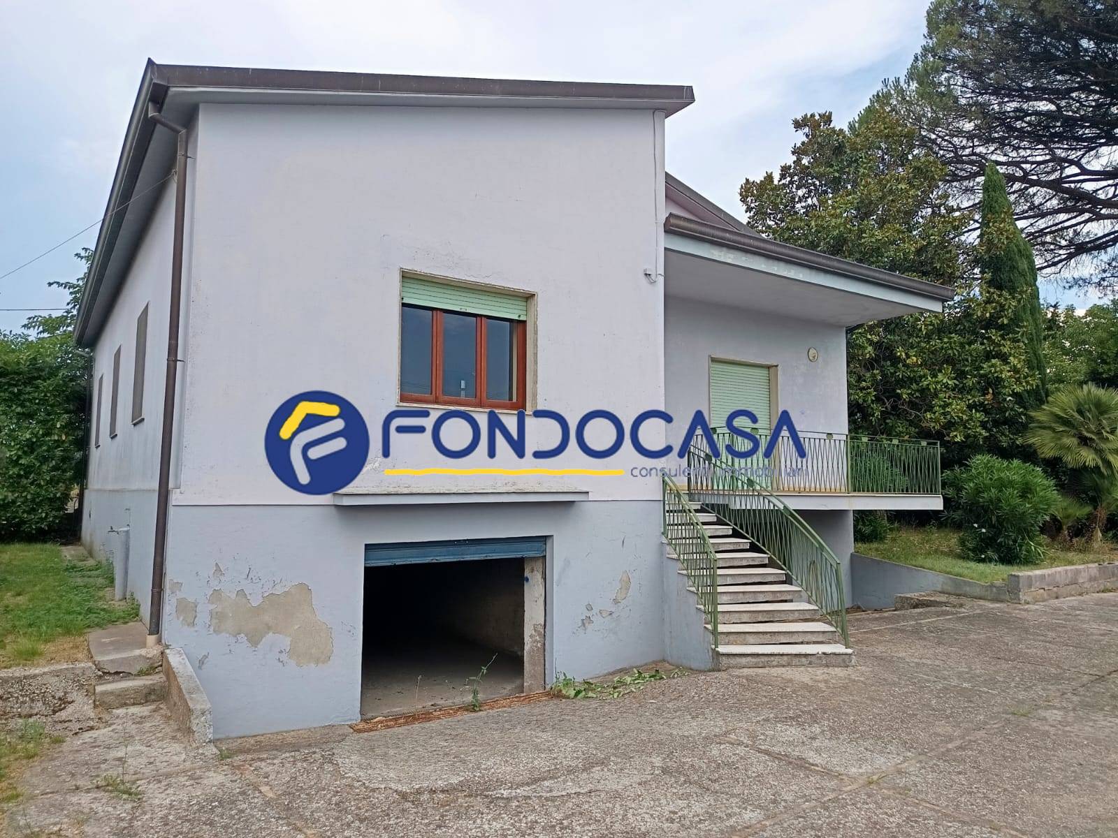 Villa in vendita a Amorosi