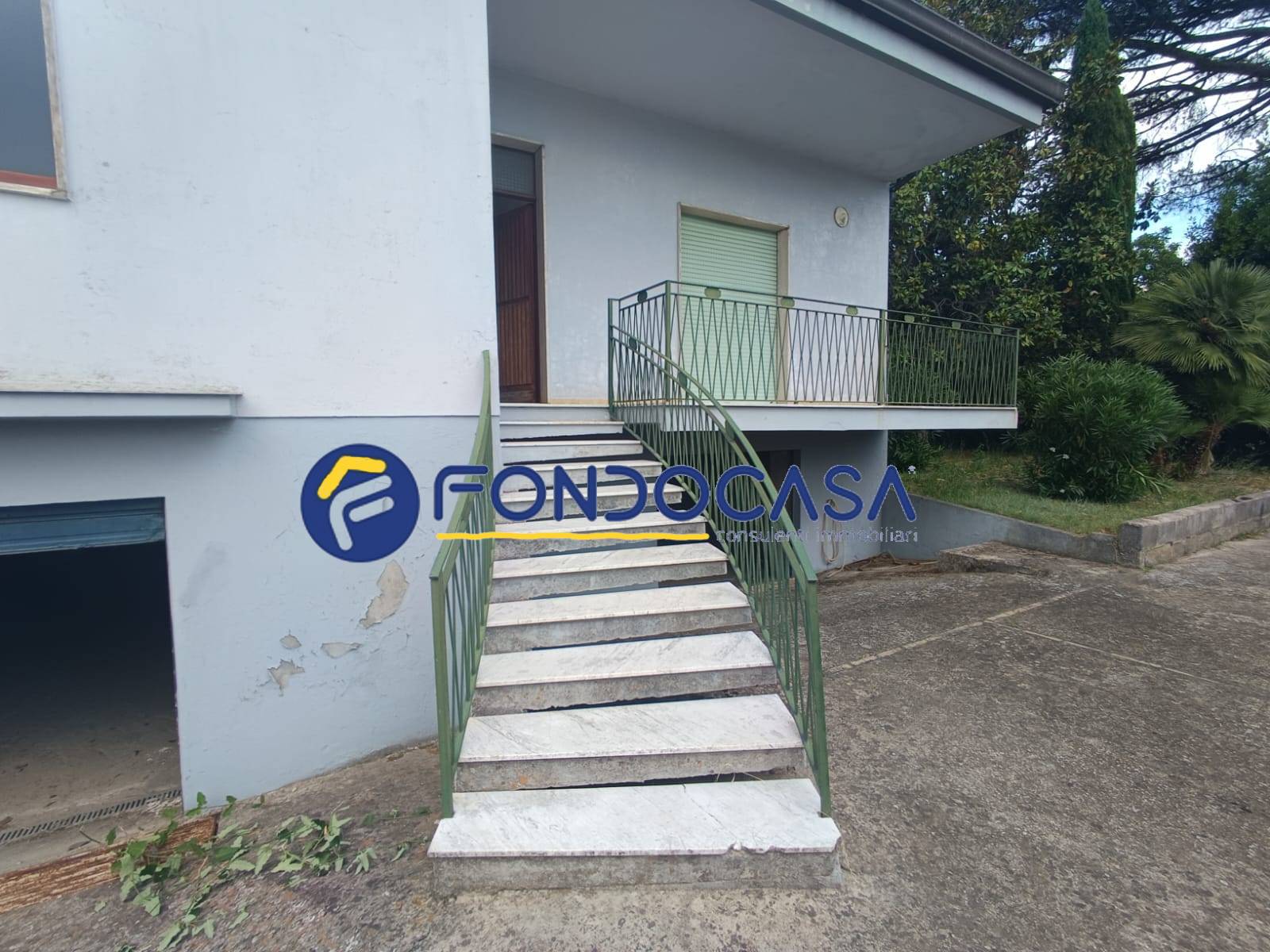 Villa in vendita a Amorosi