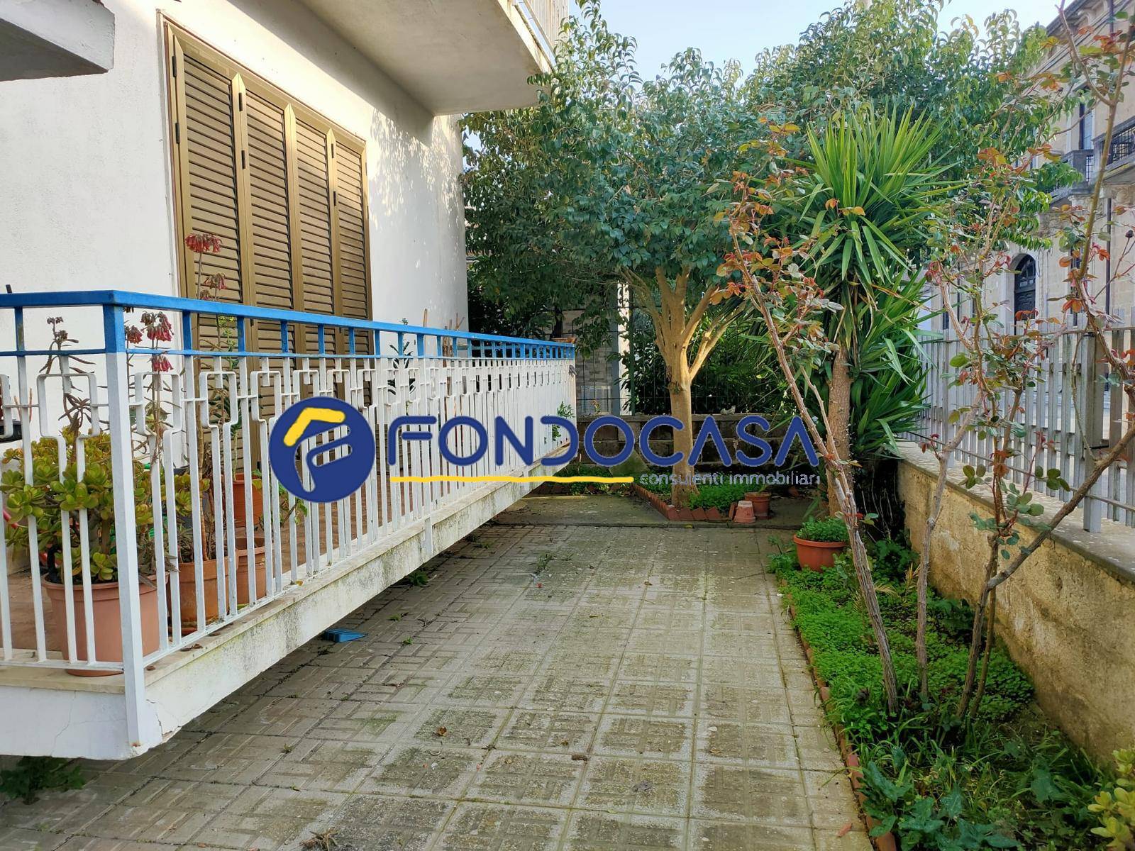 Appartamento in vendita a Amorosi