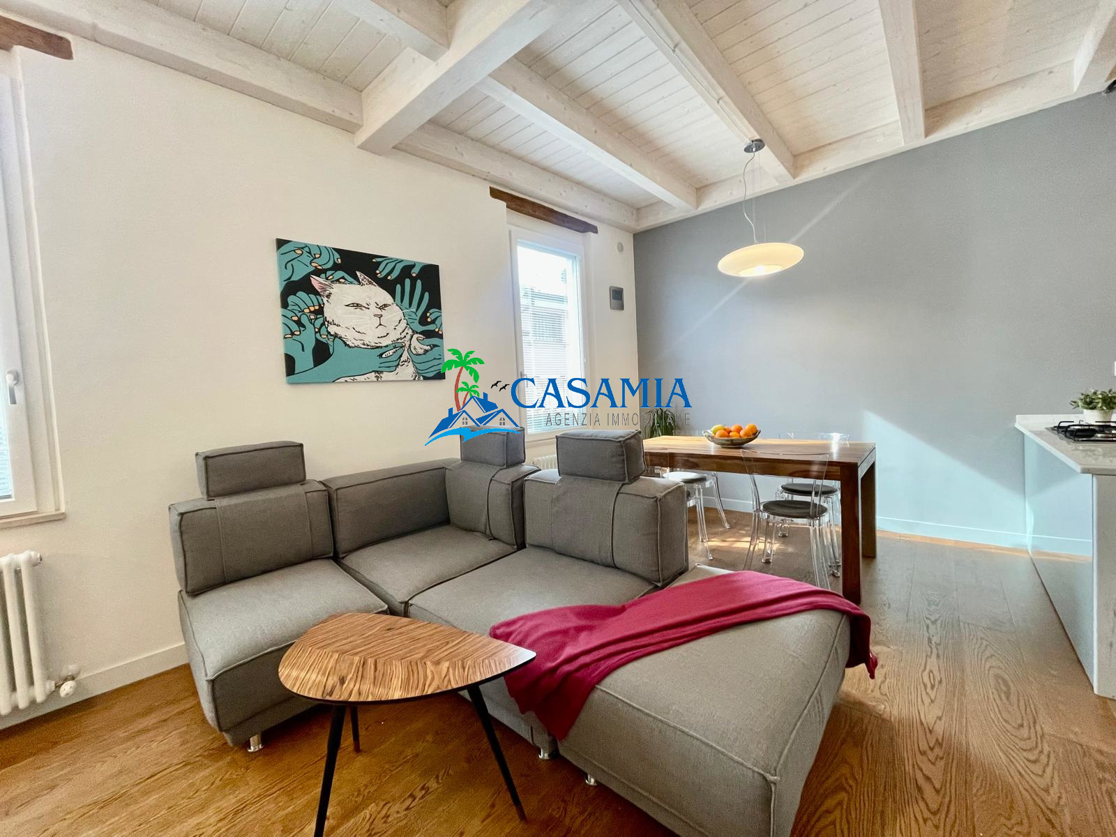 Casa indipendente con terrazzo in via volturno 42, San Benedetto del Tronto
