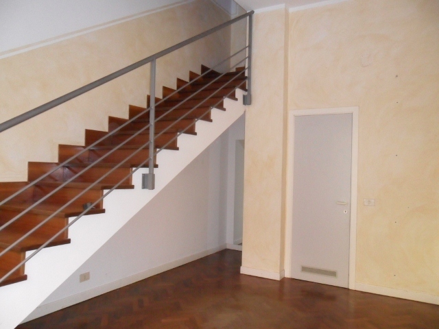 Locale commerciale da ristrutturare a San Benedetto del Tronto