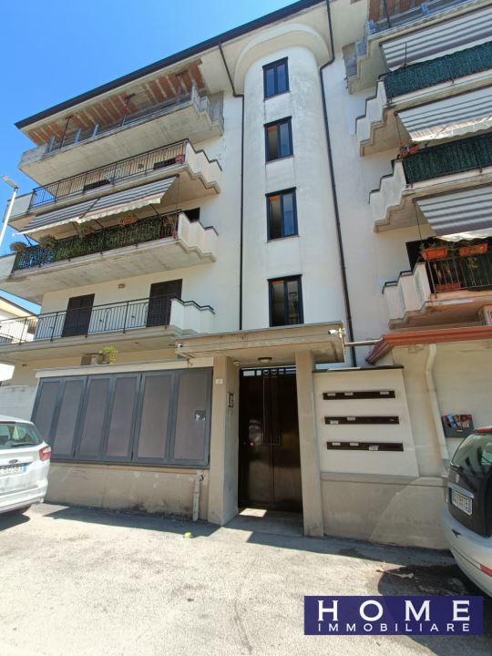 Quadrilocale in vendita a Orta di Atella