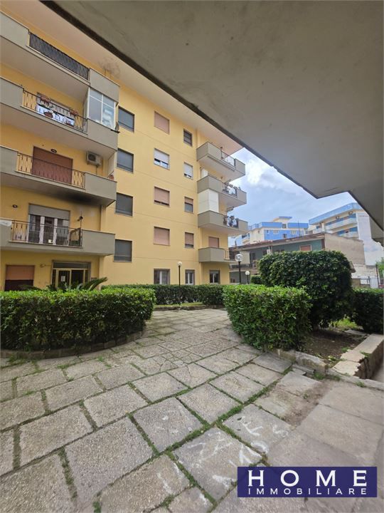 Trilocale in vendita a Mondragone