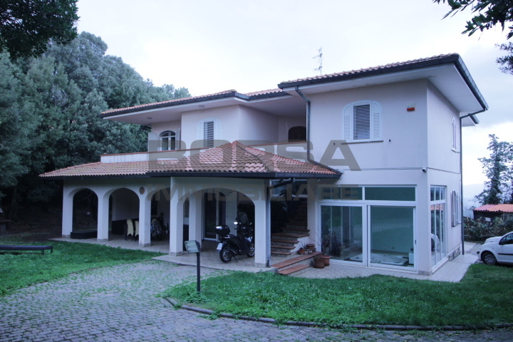 Villa in vendita in via sgarallino 32, Rosignano Marittimo