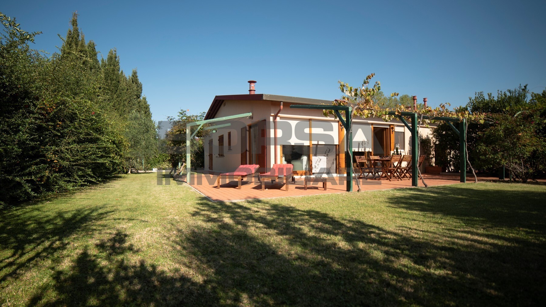 Casa indipendente con giardino in greppi cupi 212, Castagneto Carducci